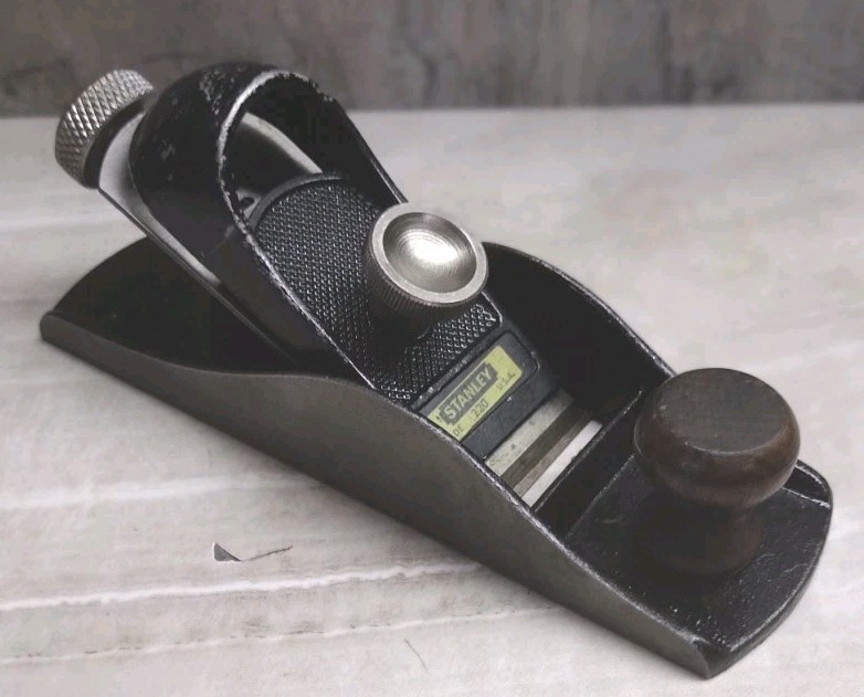 Stanley No. 220 (13-220A) Block Plane USA vintage tool