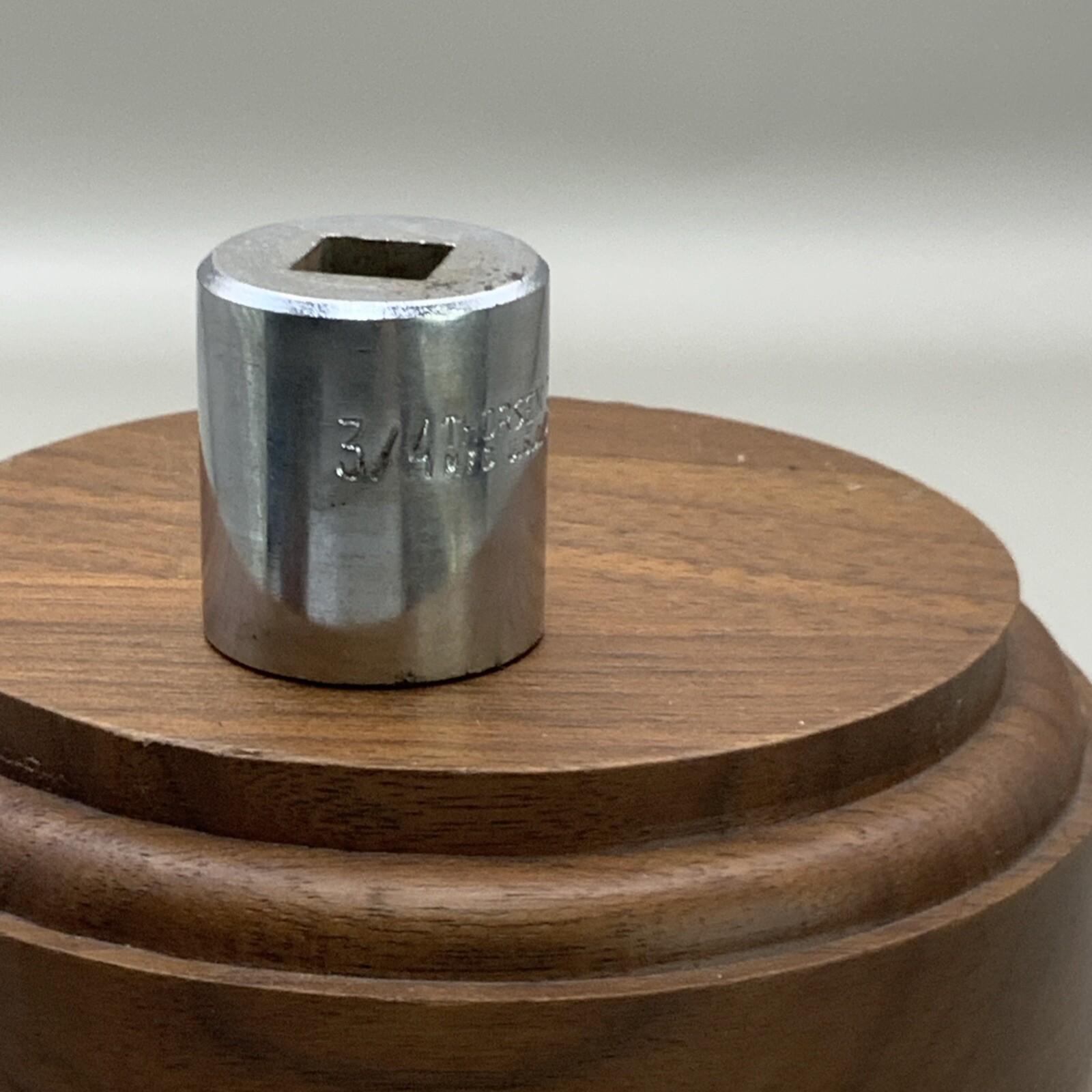 Vintage Thorsen USA 324 3/4″ SAE 3/8″ Drive 12-Point Socket