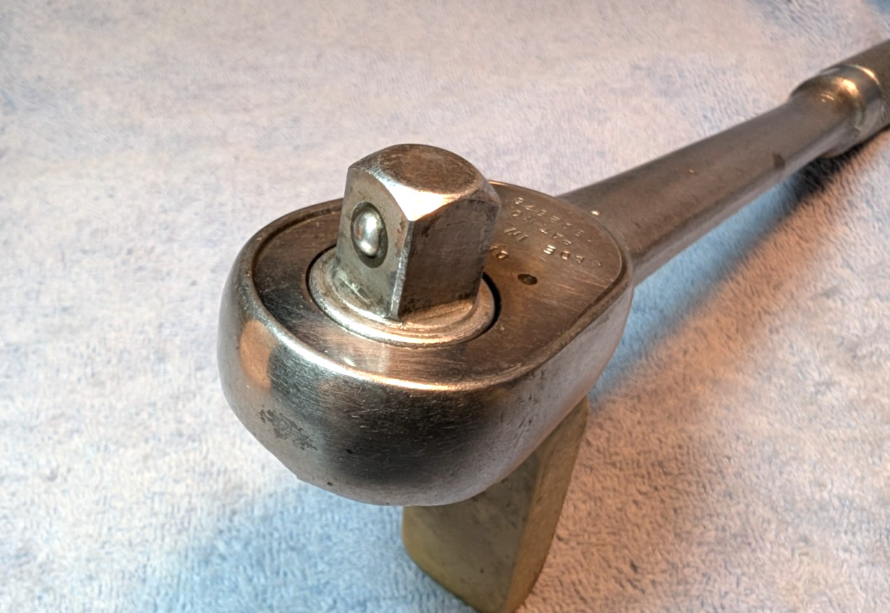 Vintage Indestro Super 1/2″ Drive Ratchet # 3201 – 10.25″