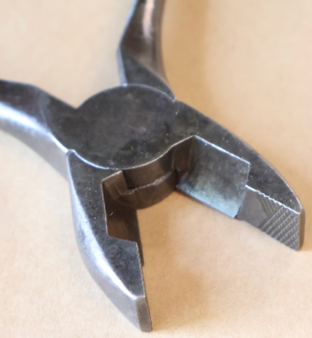 M. Klein & Sons (USA) 213-9NE Lineman’s Pliers / Date Code MIR (1-1959) / MTT
