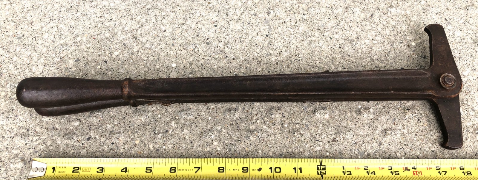 18 1/2″ A. Palm 1882 Barb Wire Spool Carrier Smith & Smith Fence Book #787