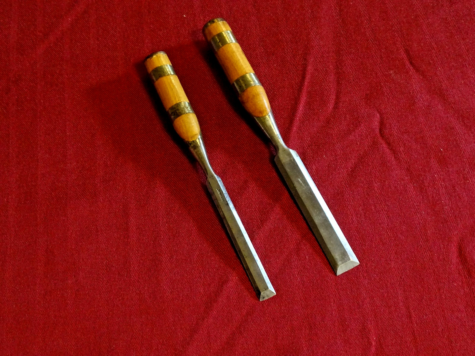 Antique Pair 3/4″ & 1/2″ Bevel Edge Wood & Steel Strap Handled Chisels Germany