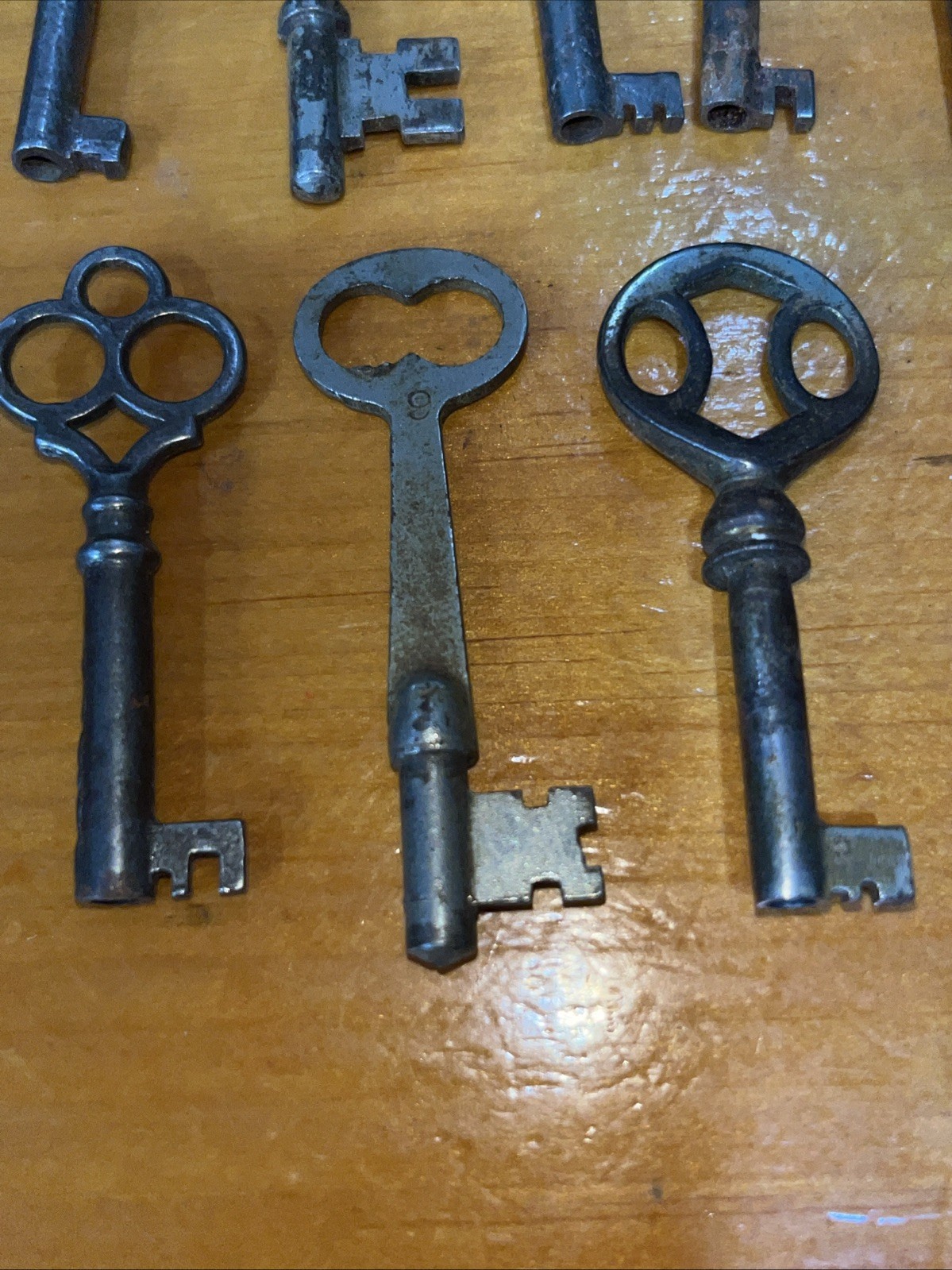 11 Antique Skeleton Keys Various Shapes And Sizes