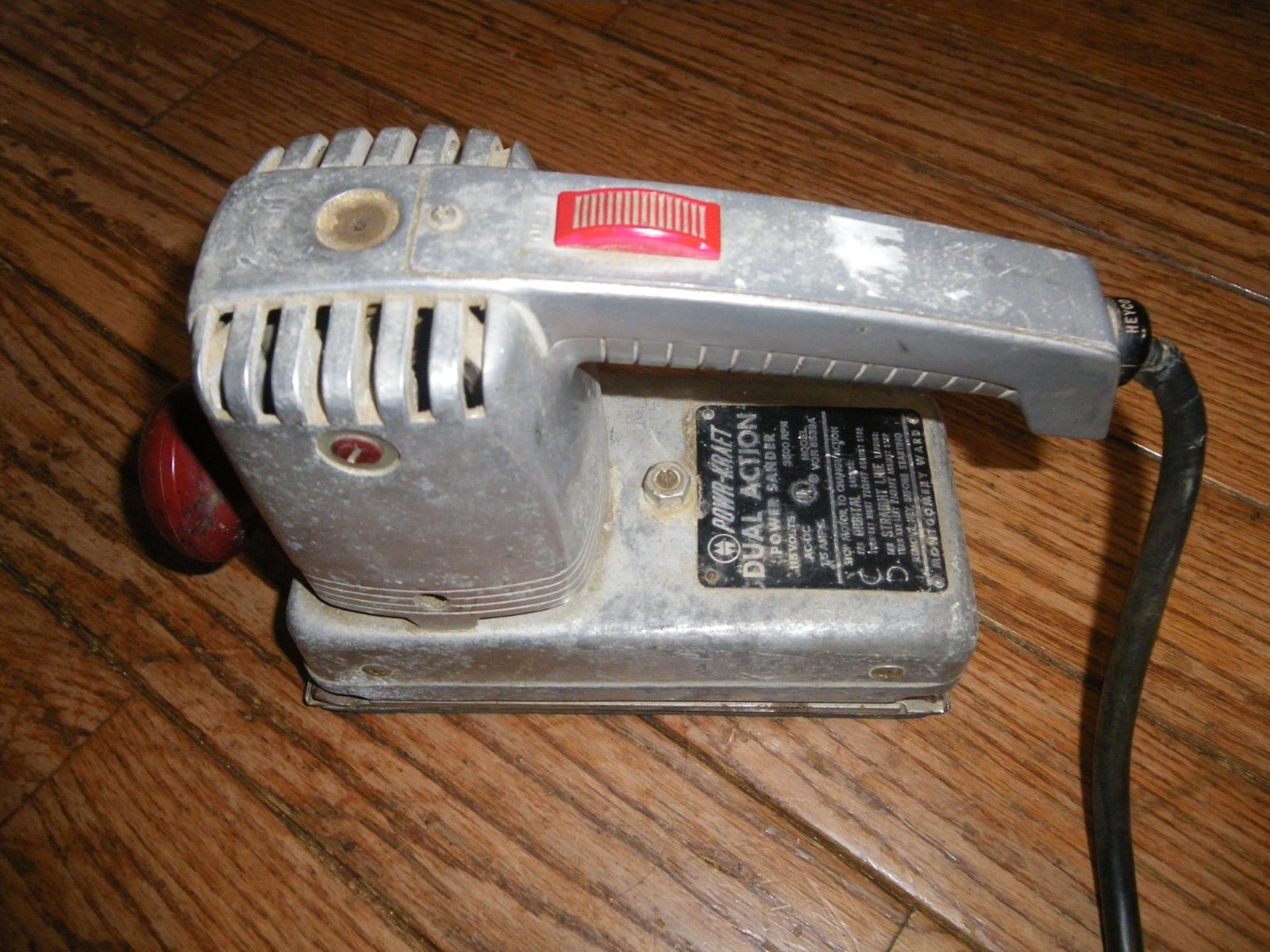 Vintage Montgomery Ward Powr-Kraft Dual Action Power Sander Model VOR 8539A