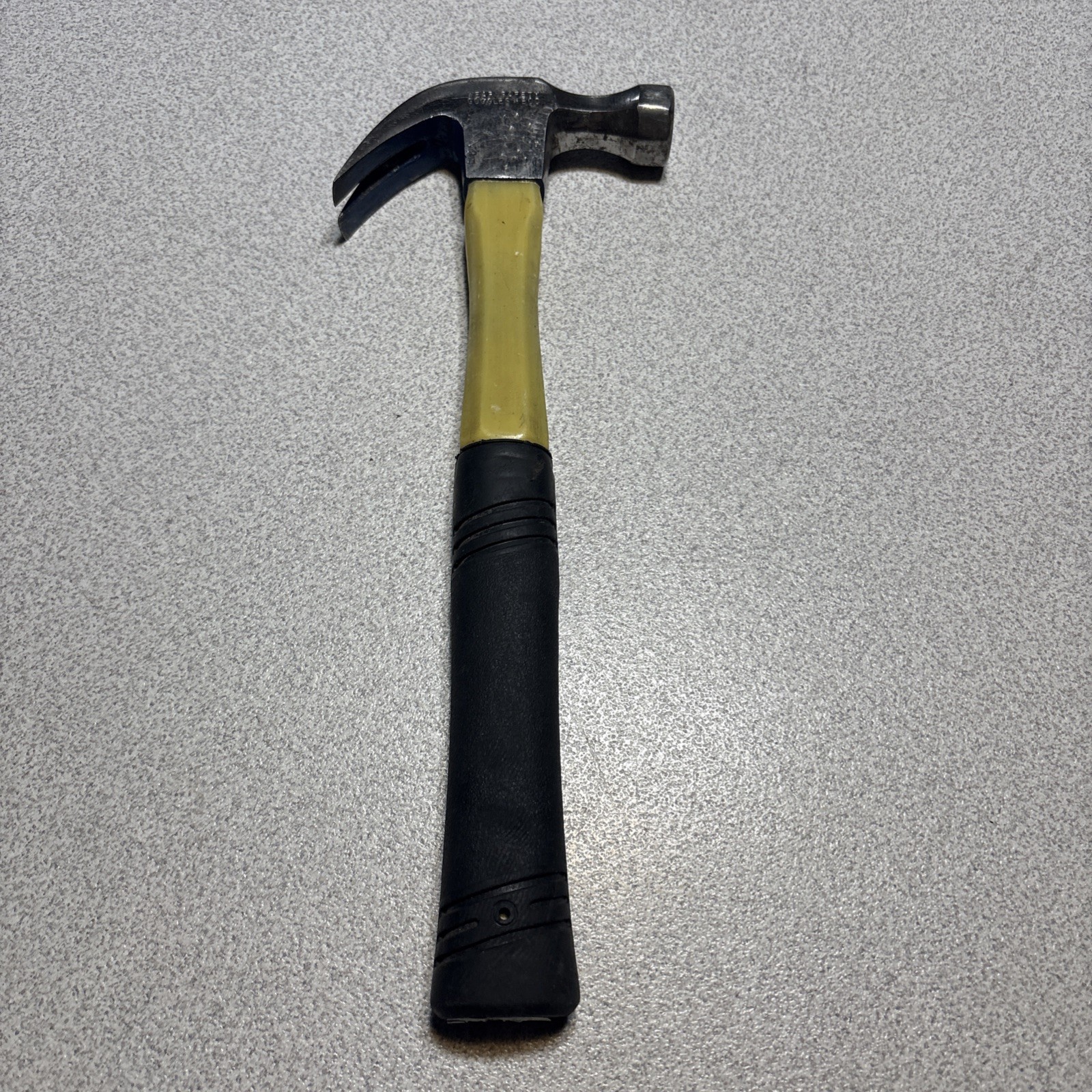 Vintage VAUGHAN FS 99 16 oz Straight Claw Hammer with Fiberglass Handle