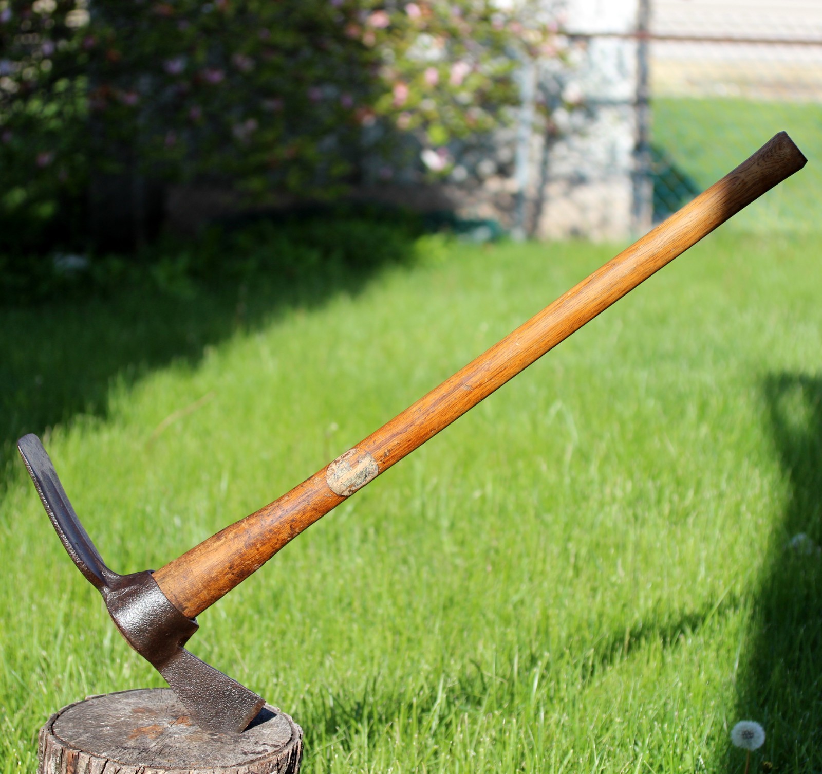 Antique Hubbard “H” Shield Mark 13″ Head Mattock Adze Axe Hickory Crossville TN