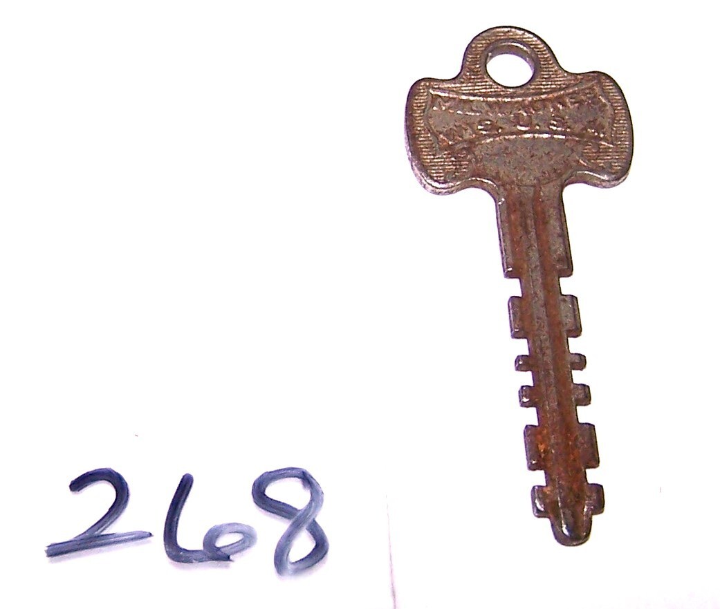 Vintage Master Keys (268)