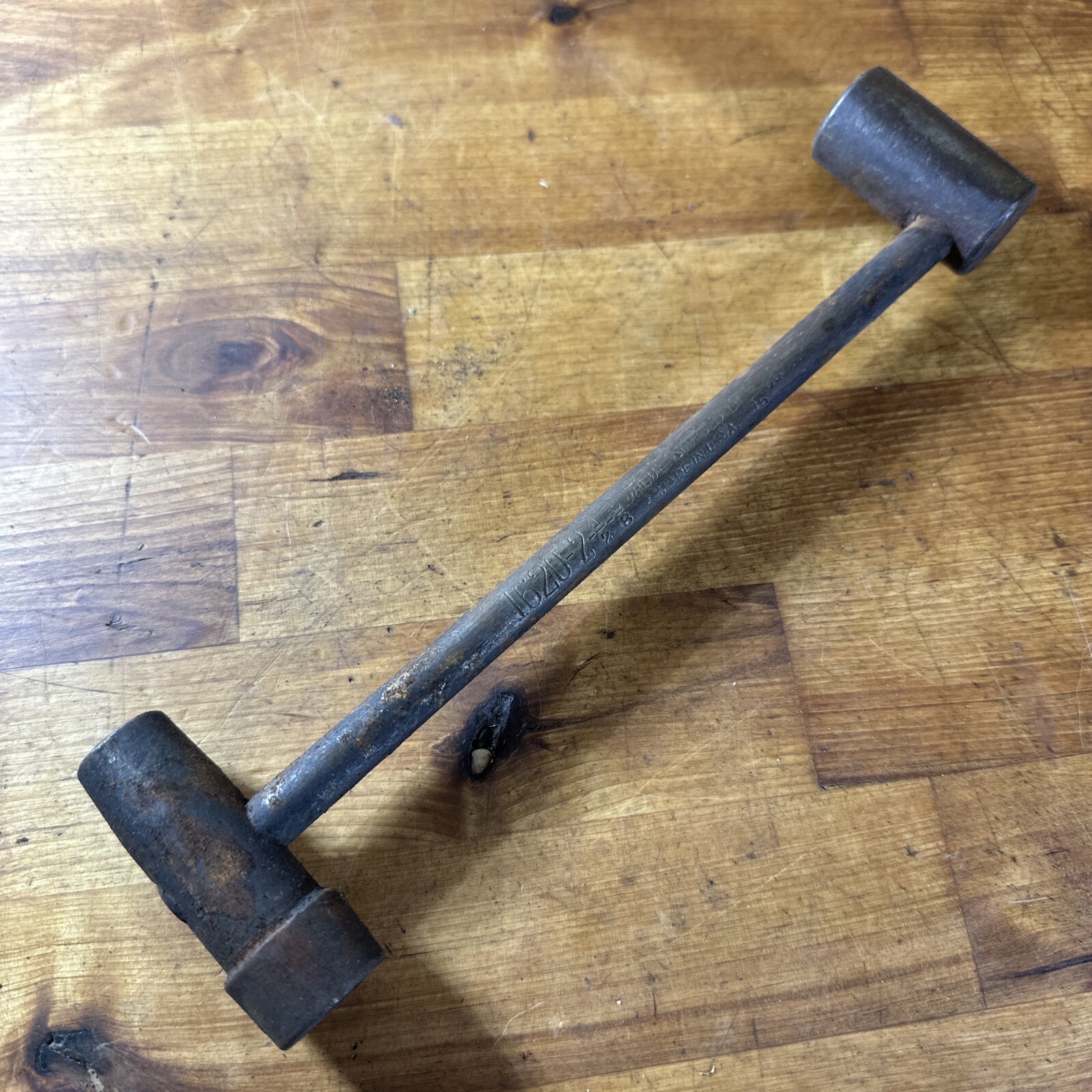 Vintage Walden Worcester 1/2″ 5/8″ Triple Socket Tomahawk Wrench 1620-2 USA