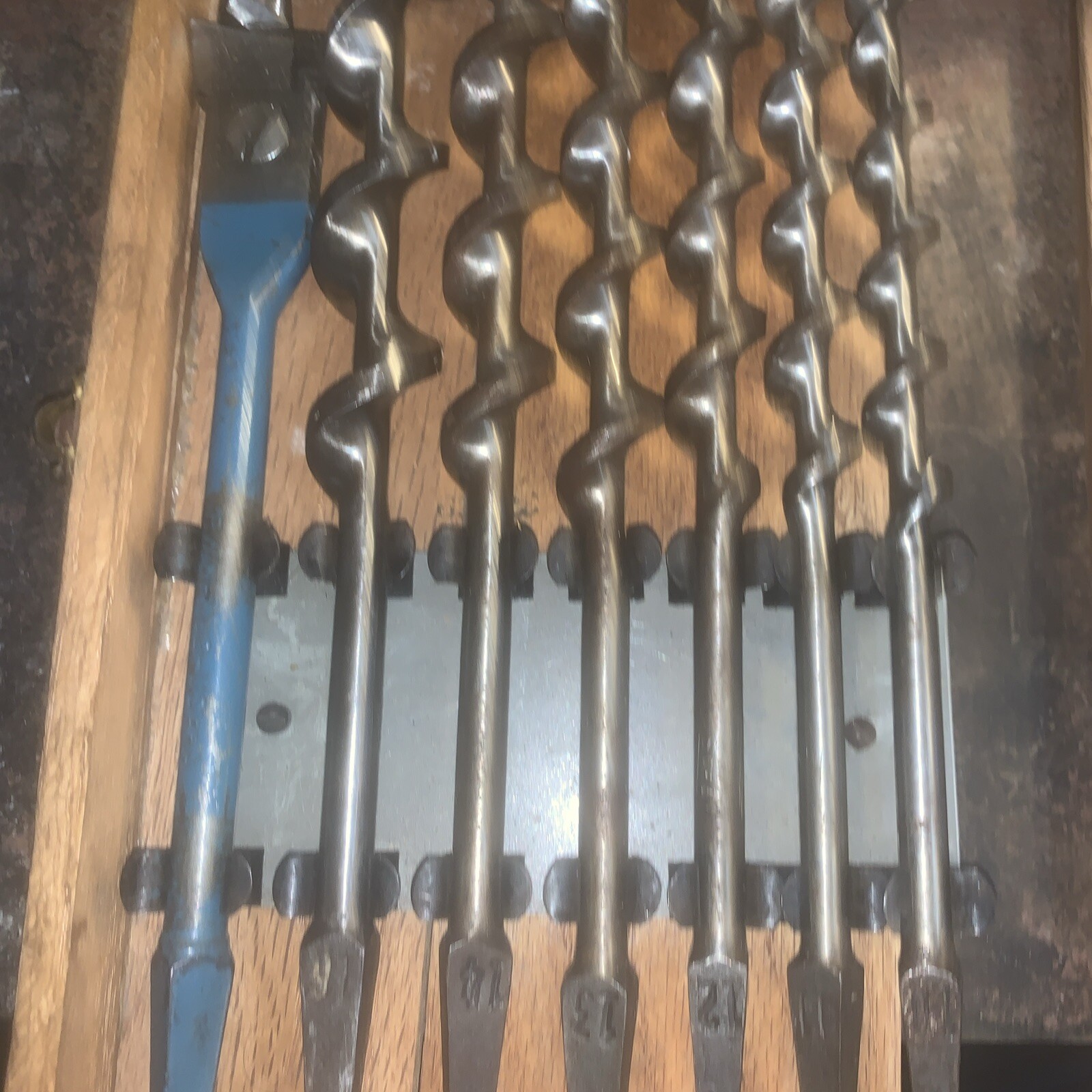 vintage rare Irwin Solid Center Auger Bit Set in wooden case