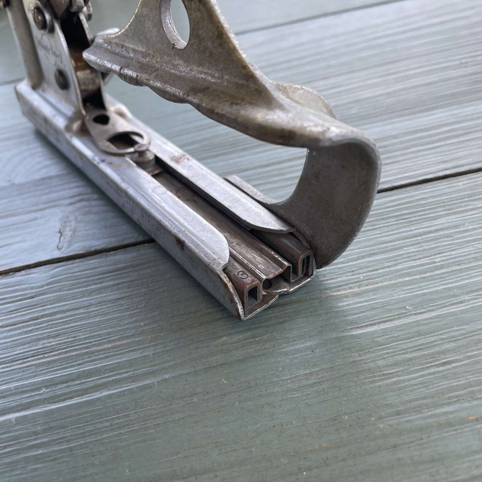 Vintage A.L. HANSEN MFG CO. KLING-TITE No 3 Staple Gun Stapler Works
