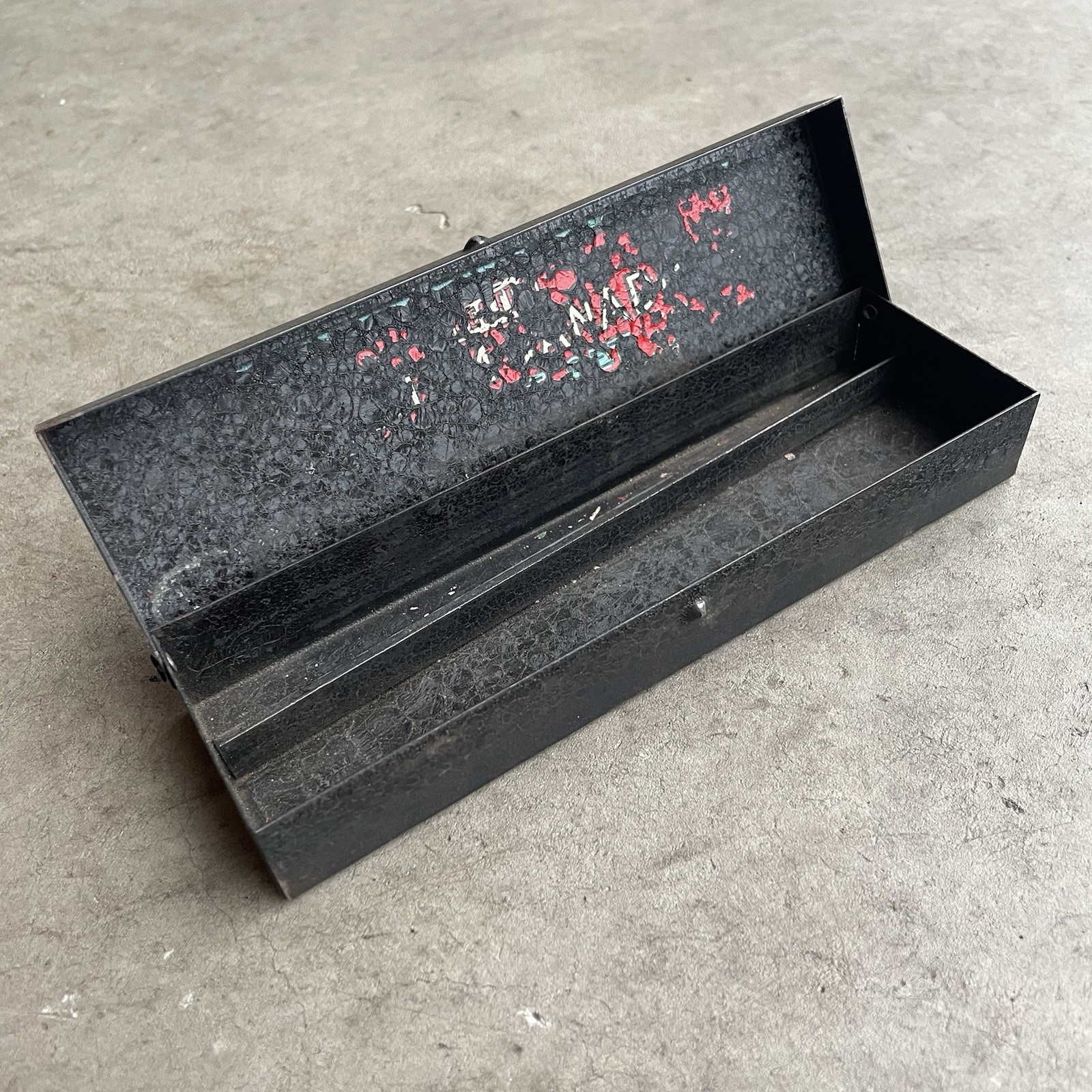Vintage 1930s Indestro Chromium-Vanadium 1/4″ Drive Socket Set Empty Case Only