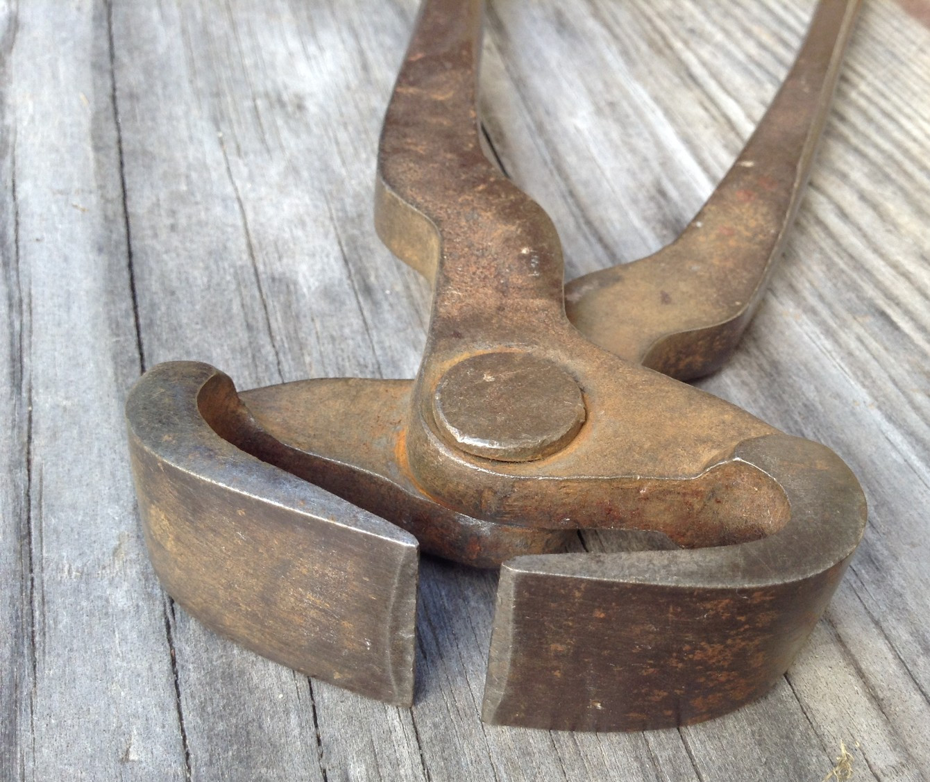 Vintage Enderes C10 14″ long end nippers cutters trimmers blacksmiths farriers