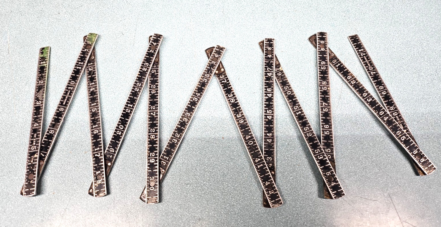 Antique STANLEY Metal Sweetheart Zig-Zag Rule No. 426, 72″ Long. Black