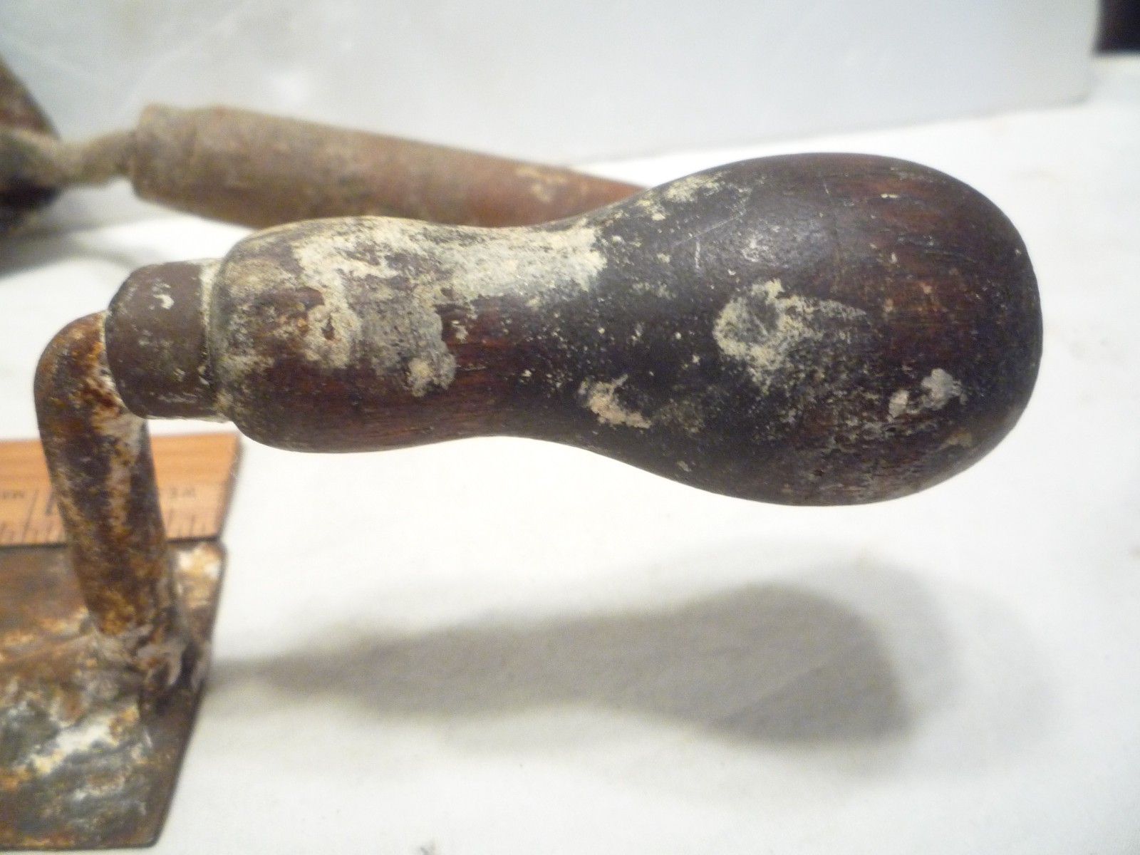 Lot Of 3 Vintage Concrete Cement Hand Mason Trowels Plus Vintage Putty Knife