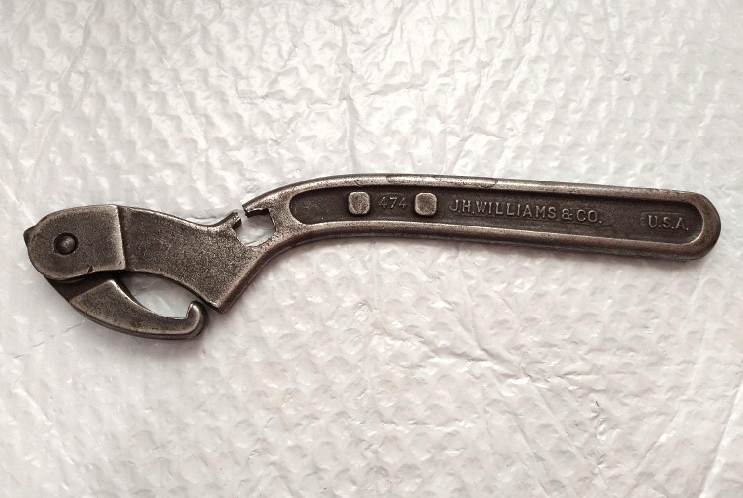J. H. WILLIAMS 474, HOOK SPANNER WRENCH 2″ to 4-3/4″ ADJUSTABLE *VINTAGE*