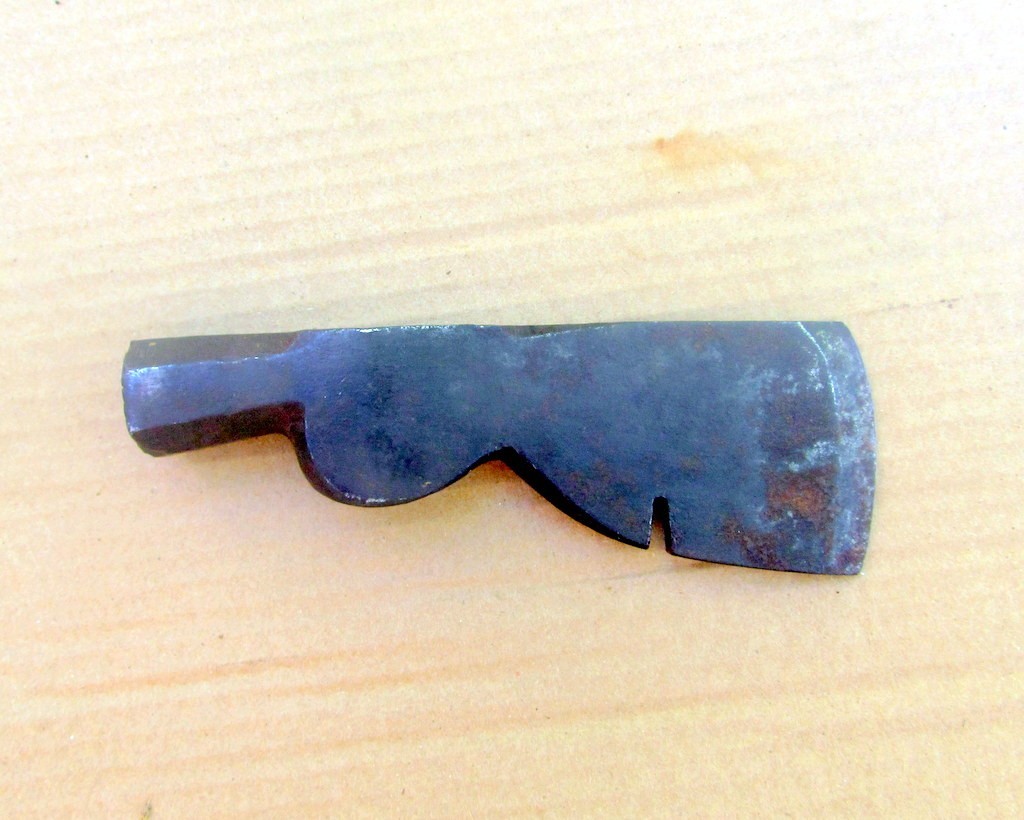 PLUMB Half-Hatchet Head Branded 1” Waffle Hammer Pole 2-1/8”Blade Nail Pull