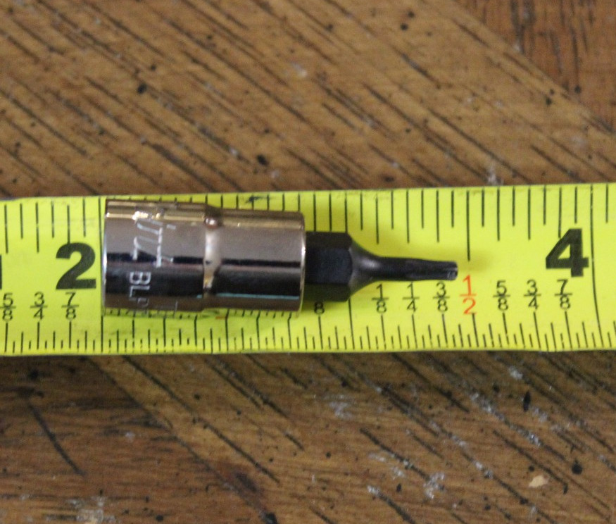 Blue Point Tools BLPT148 T8 TORX Hex Bit Socket Driver 1/4″ Drive