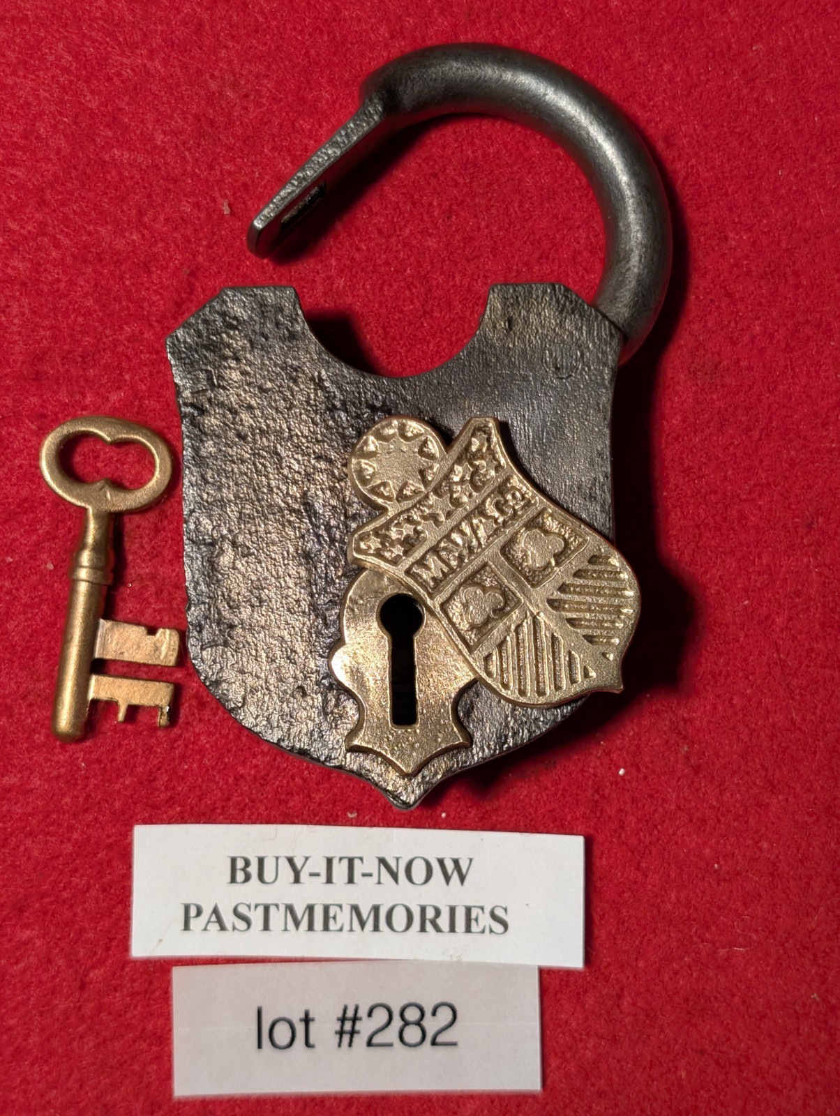 1870’s “MALLORY WHEELER & co” IRON PADLOCK w/ KEY, VINTAGE ANTIQUE LOCK LOT #282