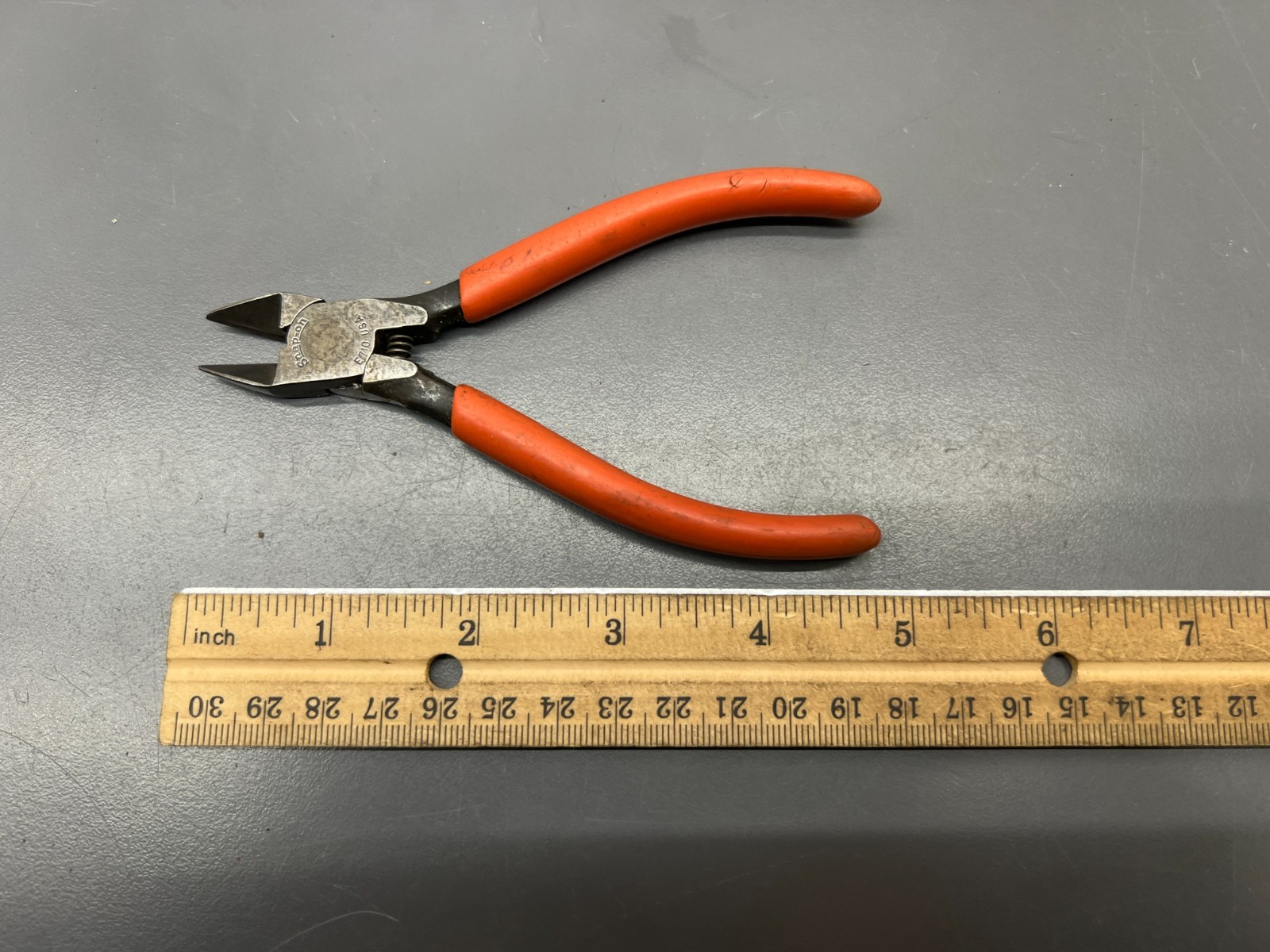 (o) SNAP ON TOOLS E710 5″ SPRUNG PRECISION SIDE CUTTING PLIERS – MADE IN USA