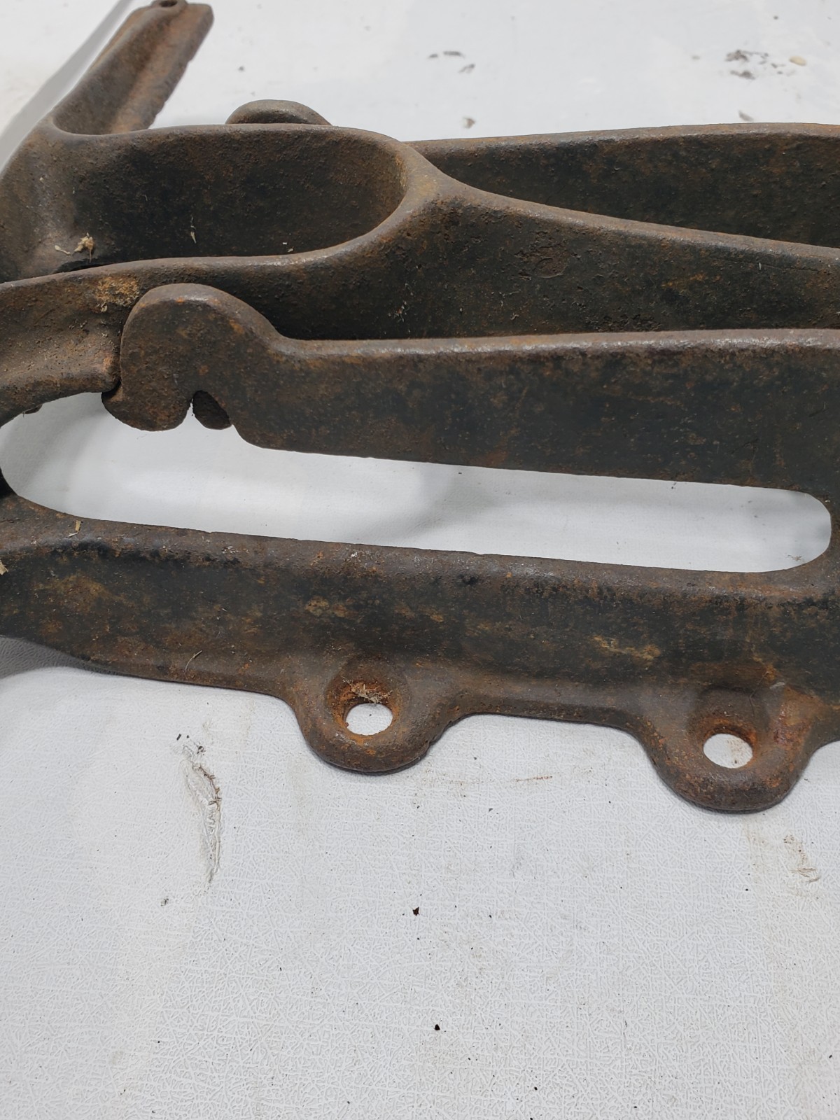 Vintage Antique No. 1 Hand Saw Sharpening Vise Jaws Clamp Tool Wall Mount