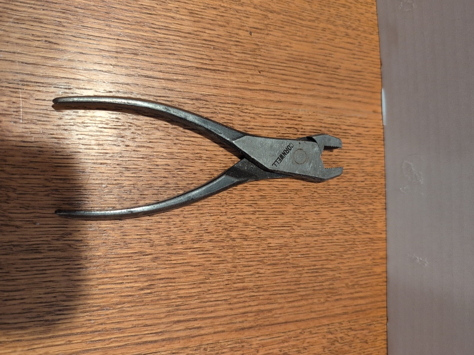 VTG Cornwell Linesman Pliers