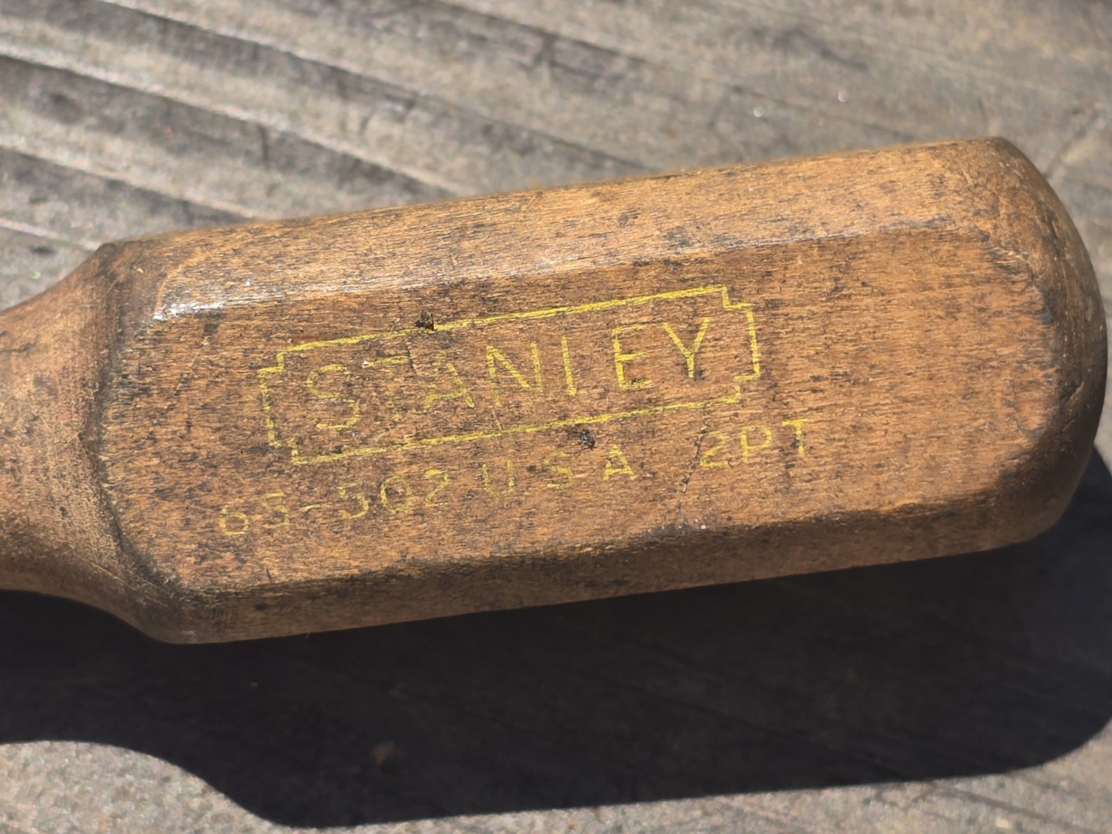 Vintage. Stanley 65-502 No. 2 Alloy Steel Wood Handle Phillips Screwdriver