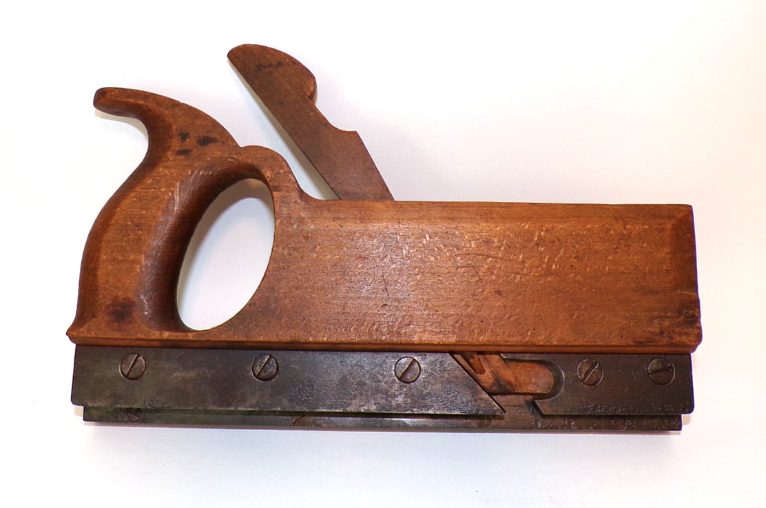 Antique M. Crannell #7 Wood Plane with Handle, 9.5″ long, Albany NY