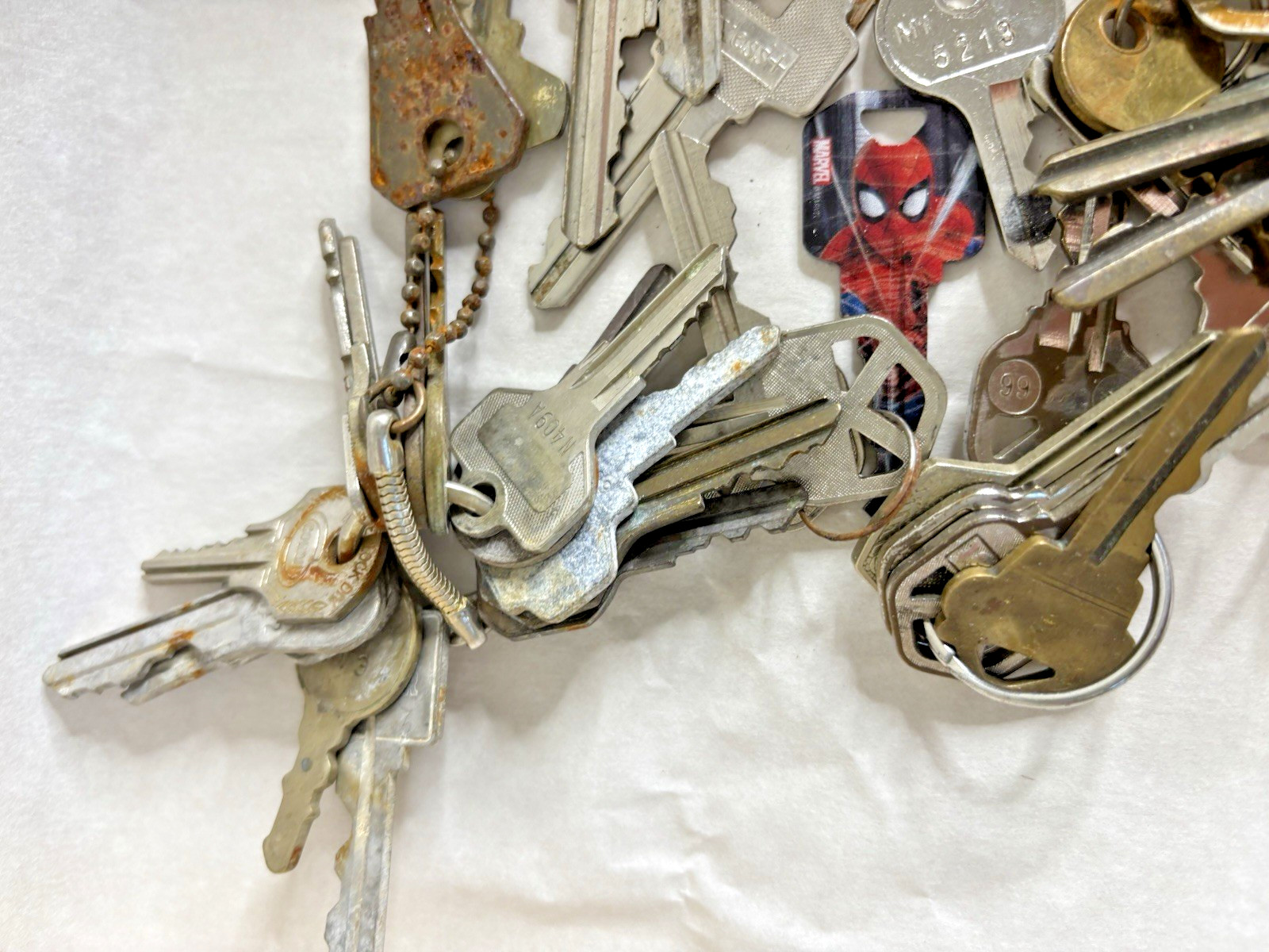 Mixed Key Lot Old Keys Vintage Cut Auto Padlock GM Ford About 3 Pounds