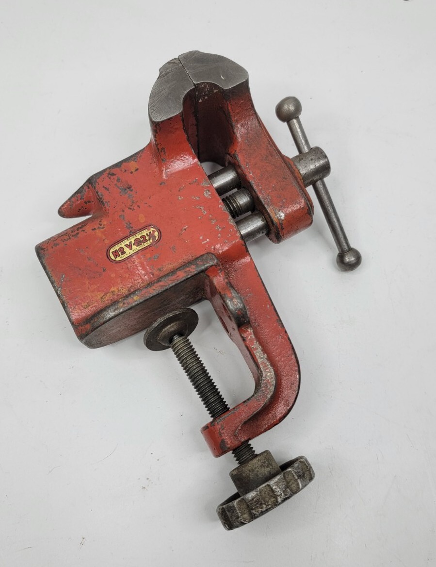 Vintage Luther Grinder & Tool Clamp-On Bench Vise 2 11/16” Wide Jaws – #V22 1/2