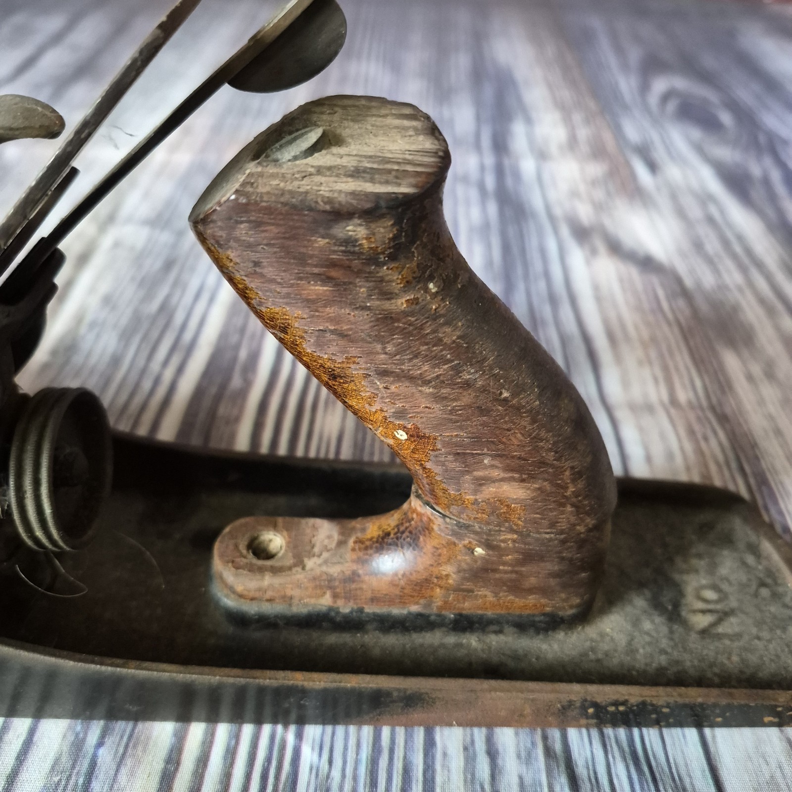 Vintage Stanley Bailey No 5 Wood Plane As Is For Parts Repair Smooth Bottom