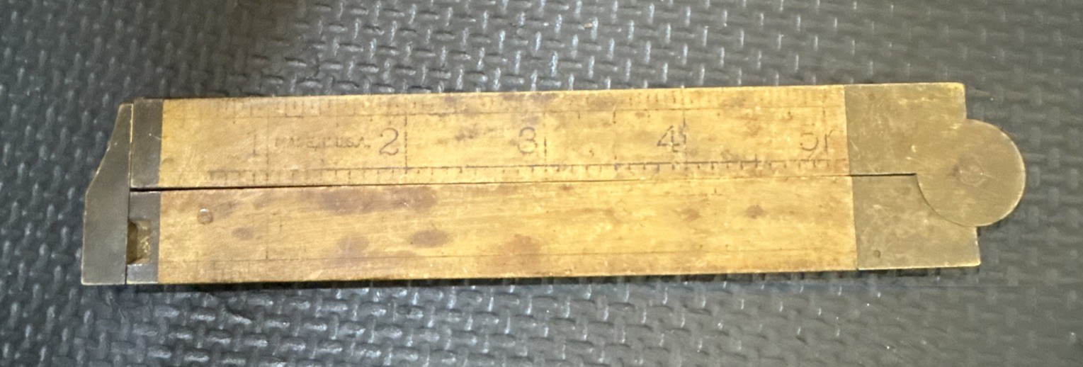 Vintage Lufkin No. 372 (36 1/2) Wood Brass Folding Ruler 12″ Caliper Boxwood USA