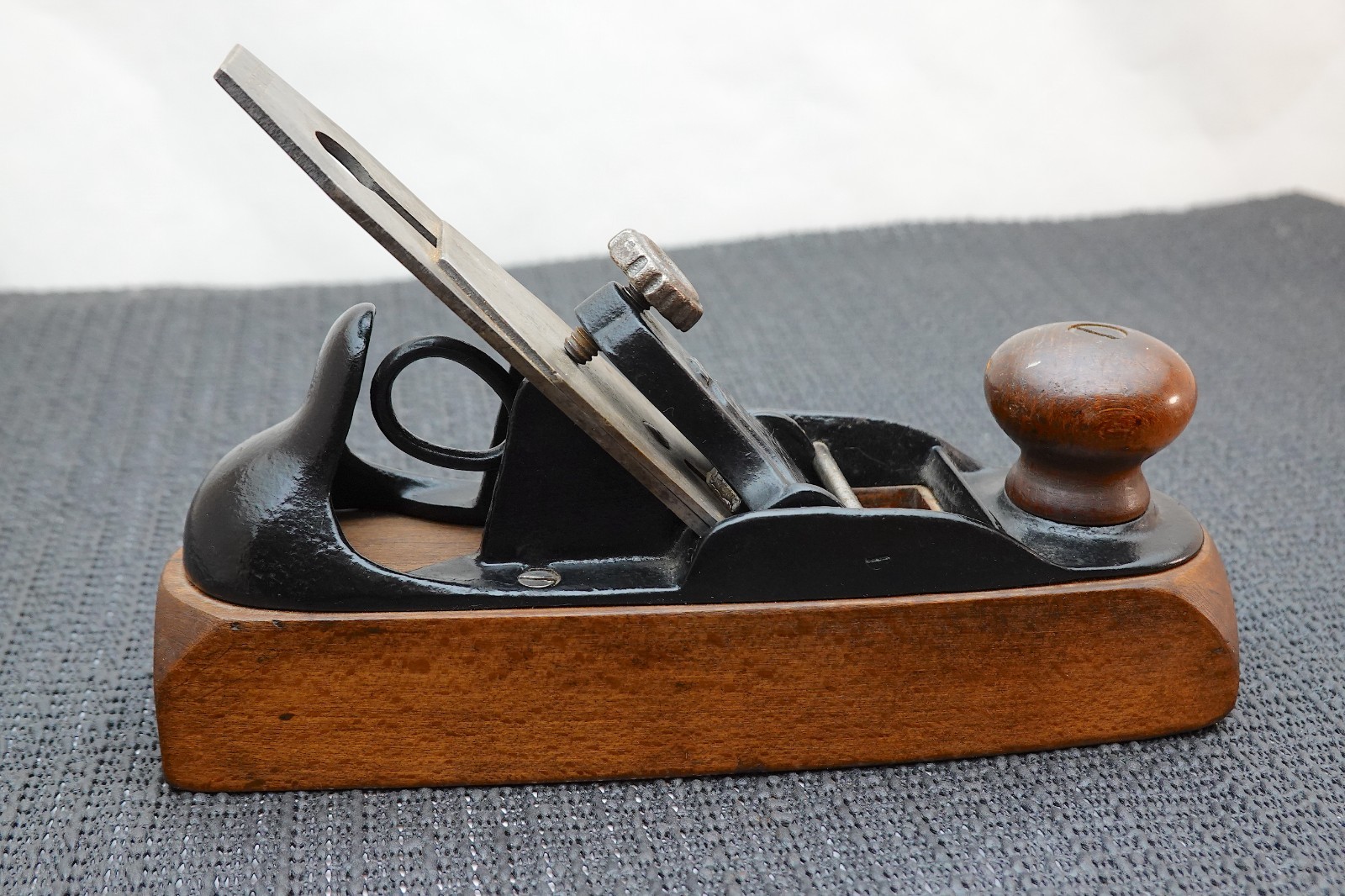 STANLEY LIBERTY BELL # 122 SMOOTH PLANE ,1876-1918