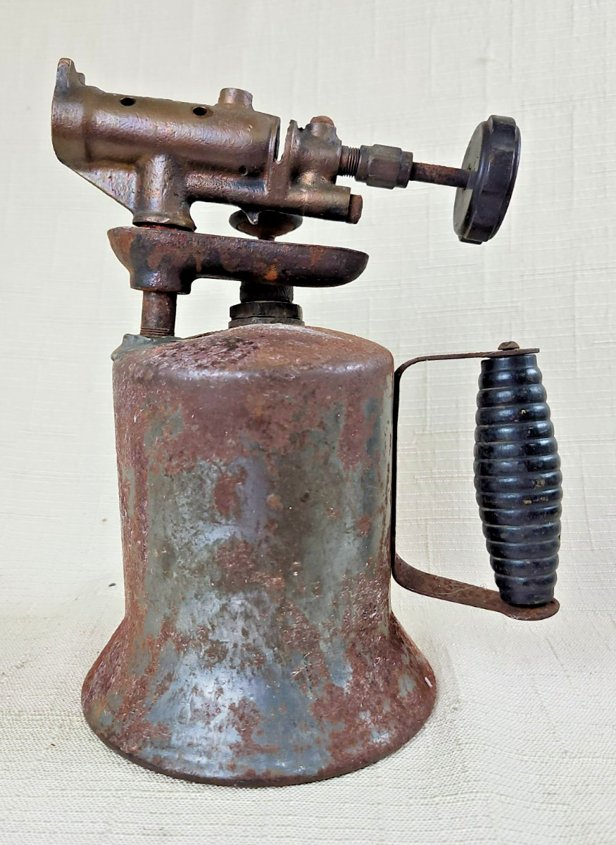 Vtg Dulap 249-5549 Metal Blow Torch, Black Wood Handle Missing Top Part UNTESTED