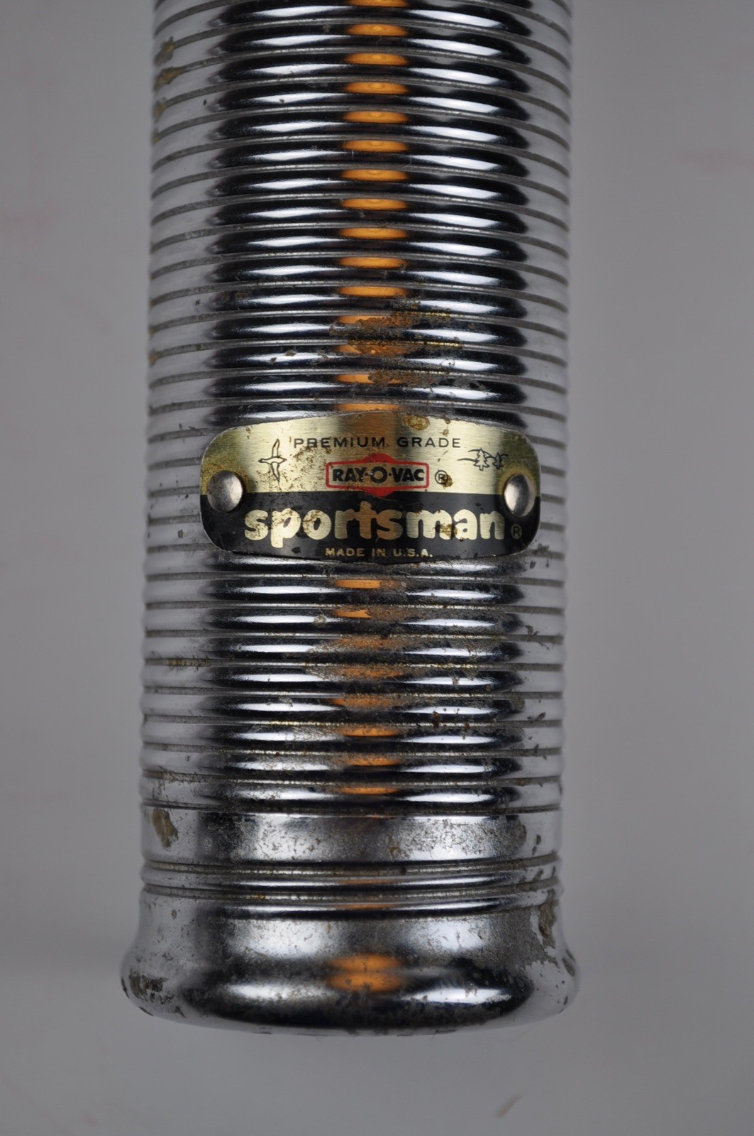 Ray-O-Vac Sportsman Stainless Steel Ribbed 7 1/2″ Flashlight