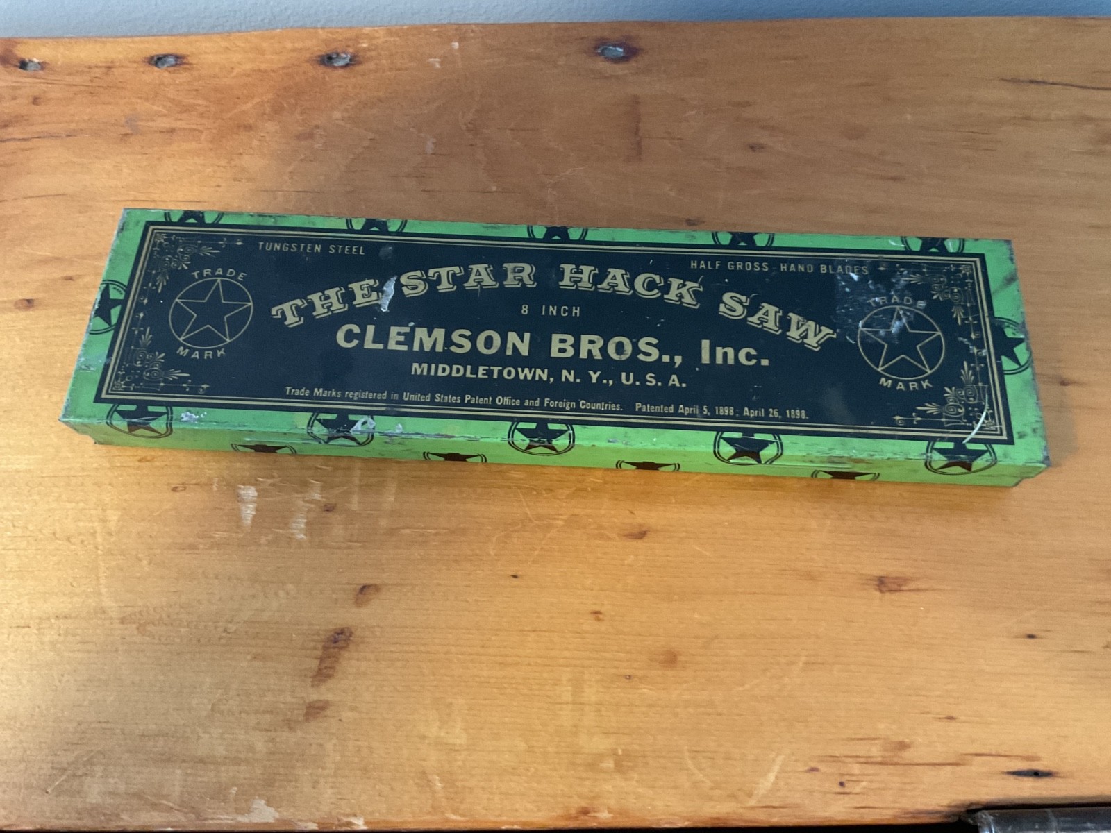 Antique Star Hack Saw Blades Tin (EMPTY) , Clemson Bros. , Middleton, NY