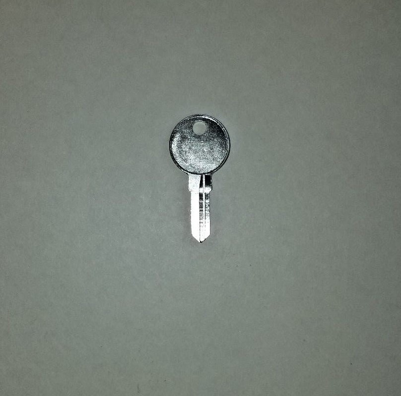 1649 ILCO Key Blank EZ# KB1 fits some BMB CompX Kimball National NCL Waveworks