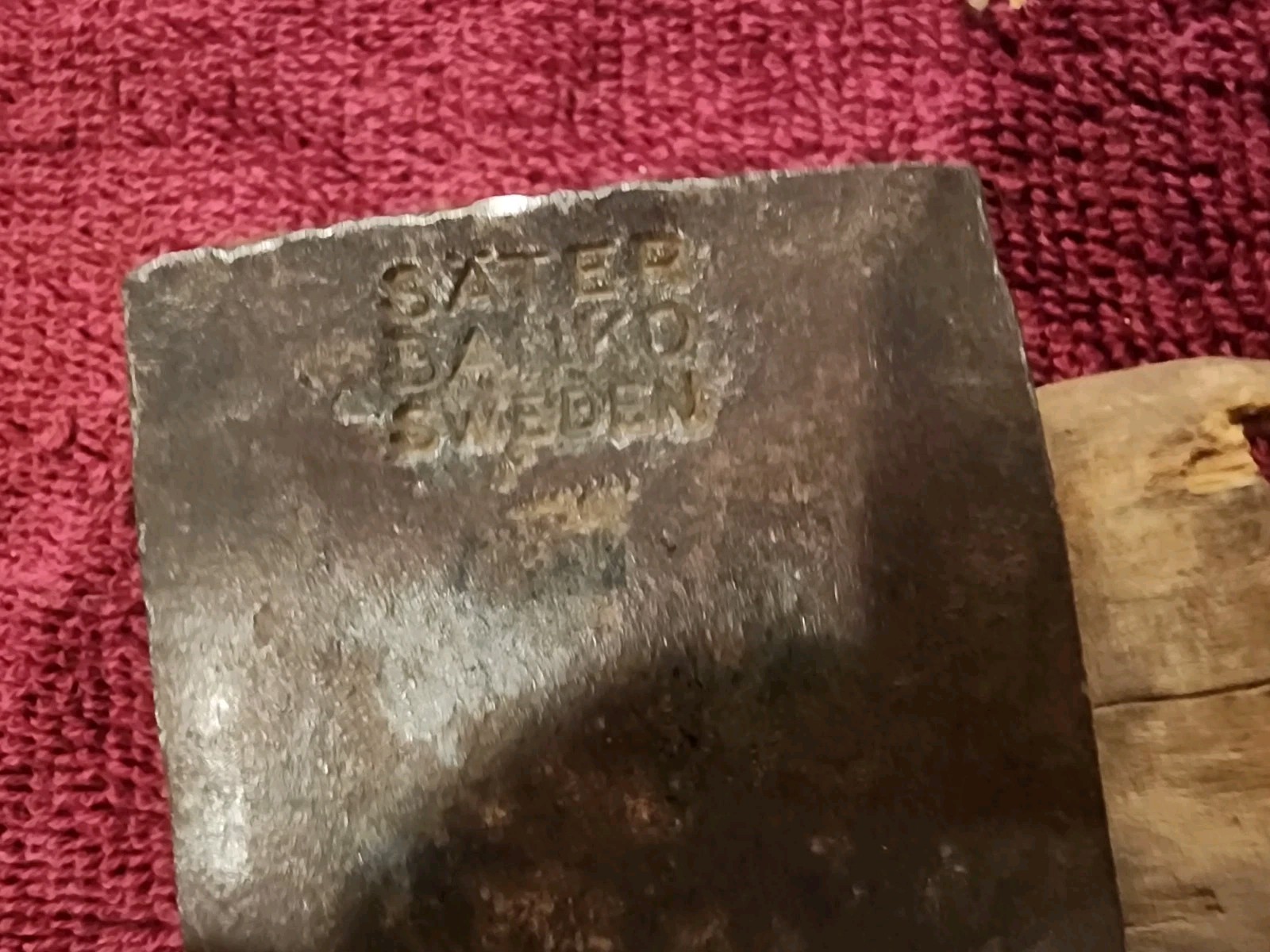Vintage Sater Banko Axe Head 1 lb 5.1 oz as shown, Sweden