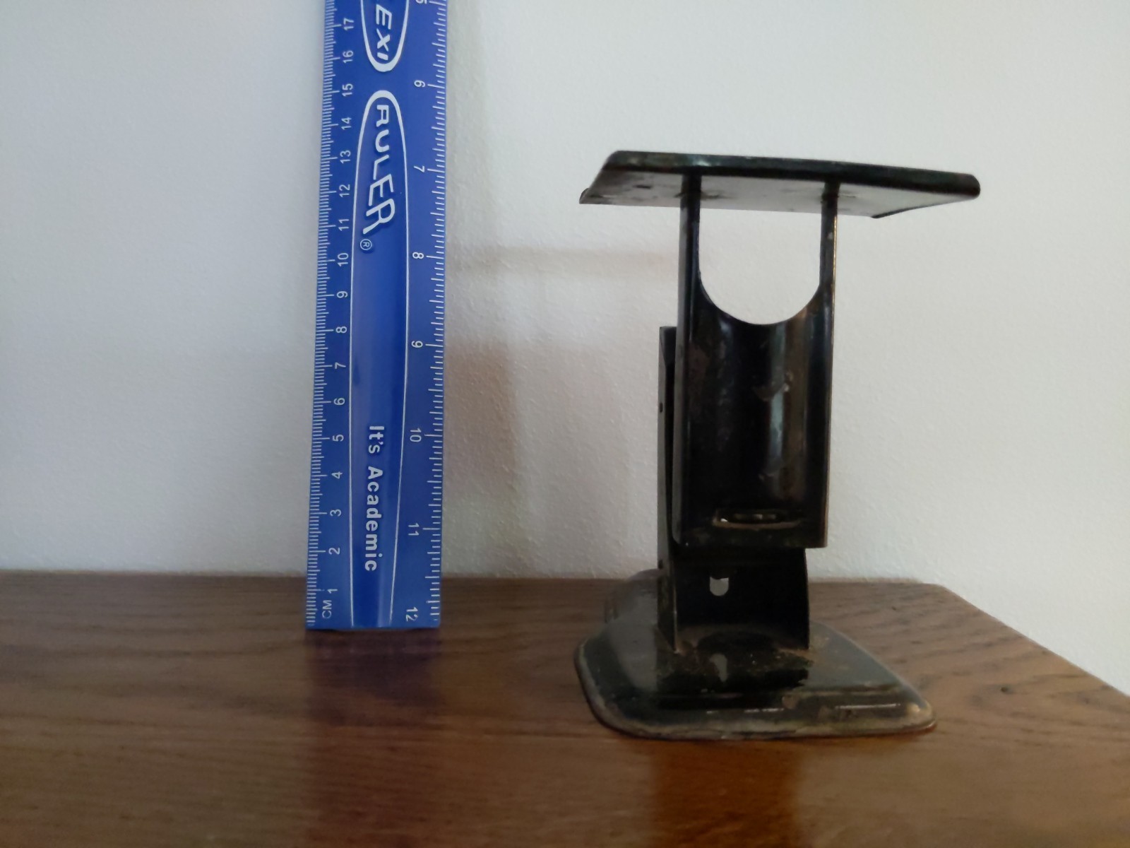 Small antique The Gem Postal Scale Pat. 1904 black with white flowers 8.25″ tall