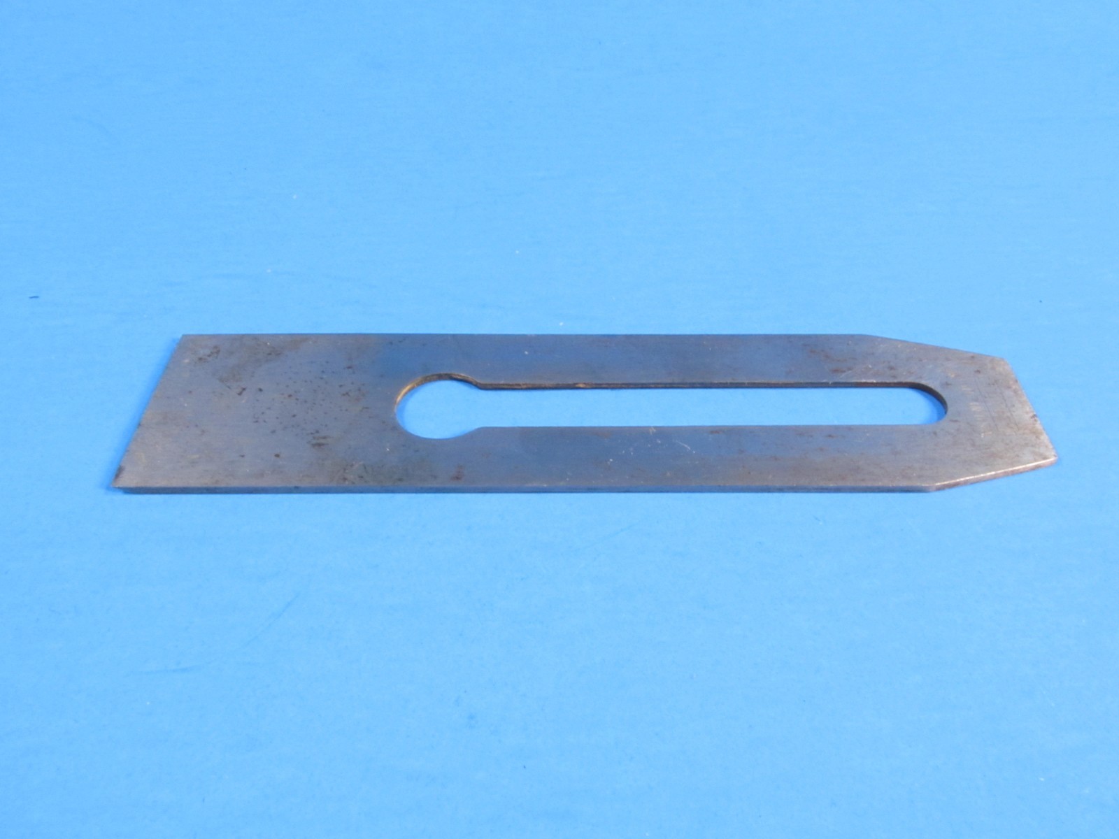 parts – 1-5/8″ iron blade cutter for Stanley No 2 size wood plane 6-5/16″ long