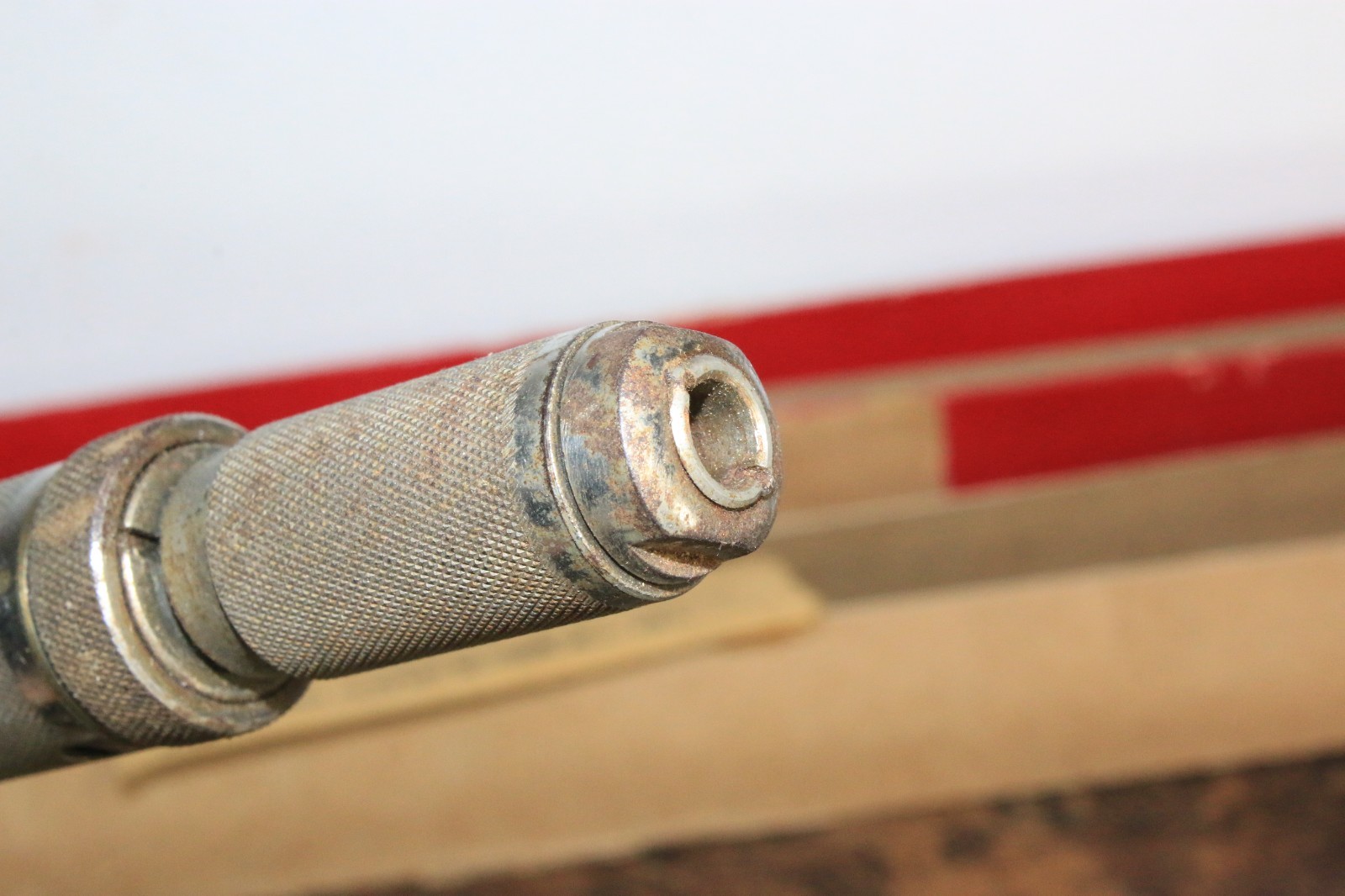 VINTAGE MILLERS FALLS No. 610A Automatic Spiral Ratchet Screwdriver, 3 bits BOX