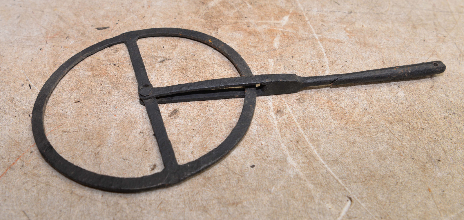 Antique cooper coach maker traveler blacksmith forged early measuring tool