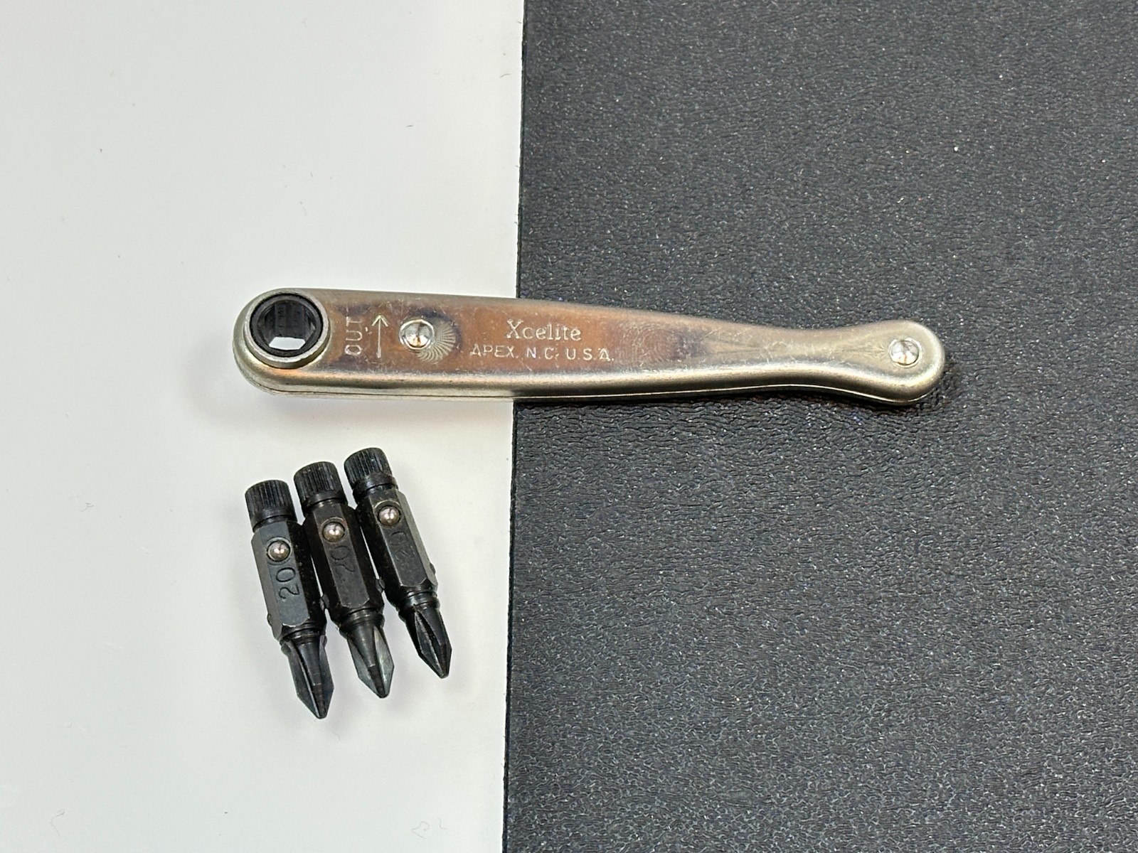 XCELITE Tools USA (NOS) 1/4 Inch Hex Bit Ratchet No. XL-27 w/ 3 Phillips Bits