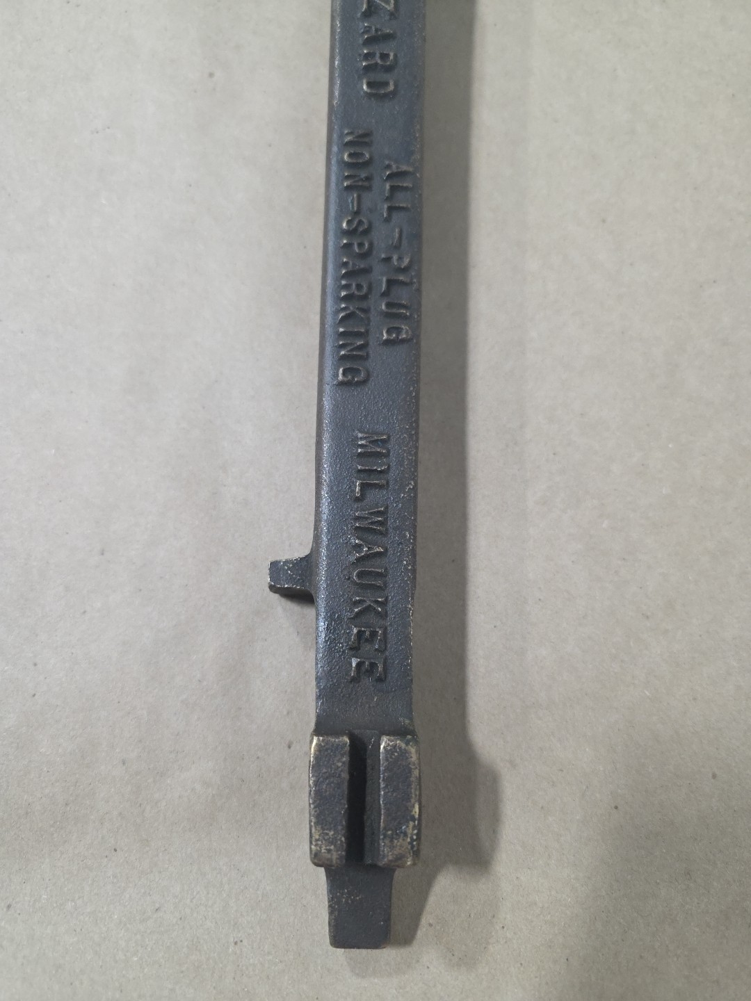 18″ WIZARD No.121 All-Plug Universal Drum Plug Wrench Brass Bronze