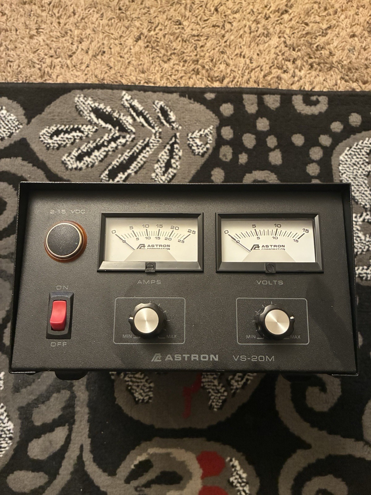 Astron Vs20M Astron – Vs20M 20 Amp Variable Linear Desktop Power Supply