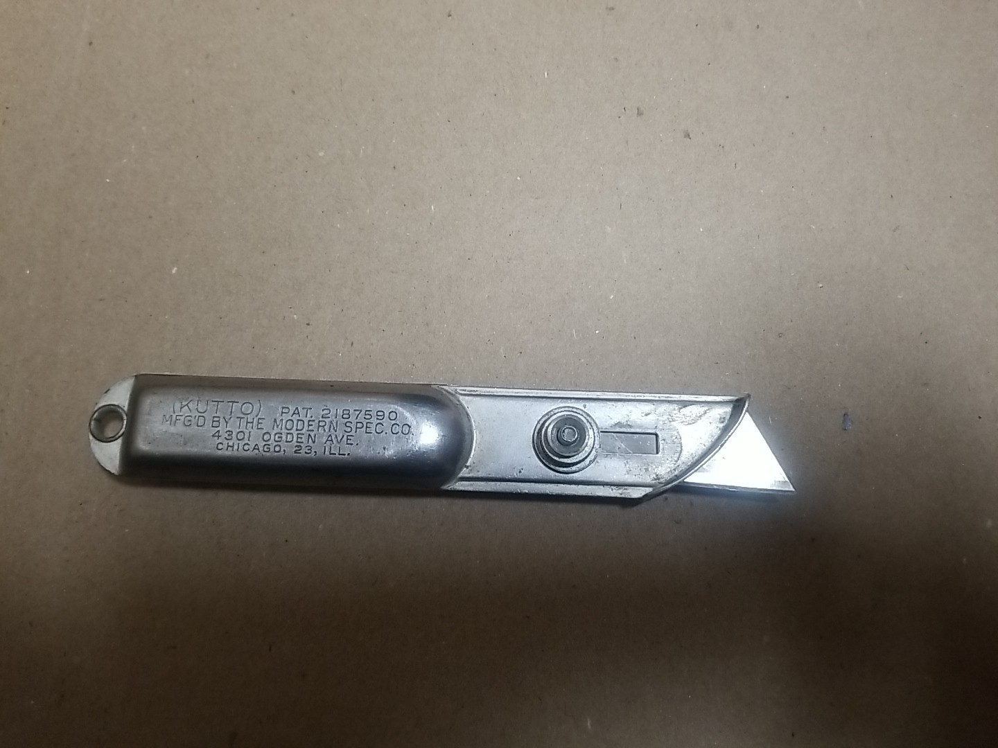 Vintage Kutto Utility Knife Box Carpet Cutters Pat. 2187590 Made in Chicago USA