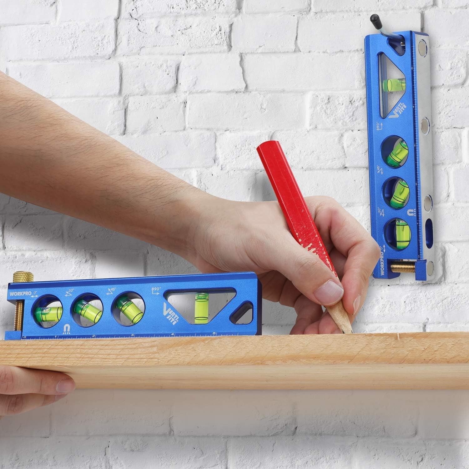 Aluminum Alloy Torpedo Level with Thumb Screw for Secure Conduit Measurement
