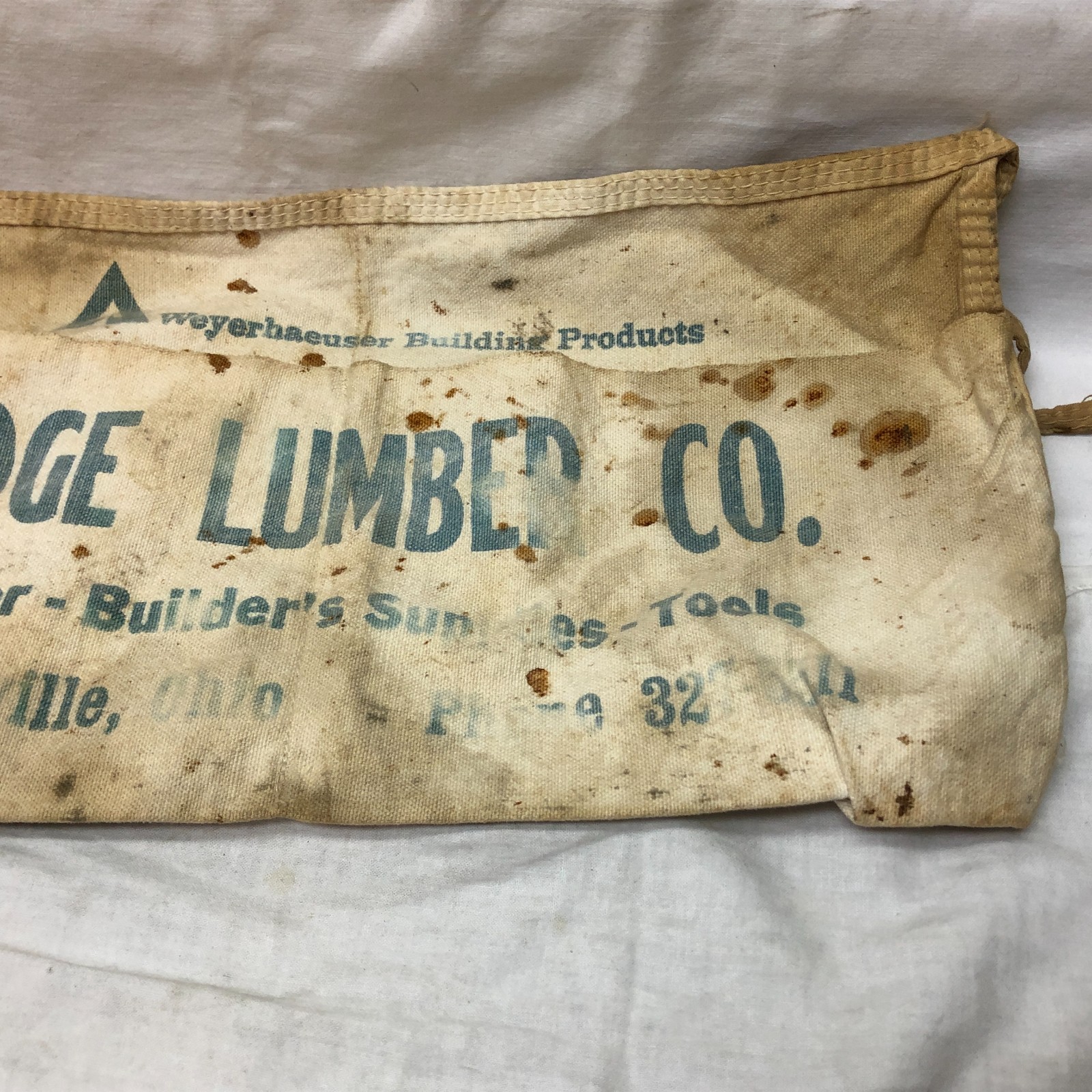 Vintage Ridge Lumber Co. Construction Apron North Ridgeville Ohio