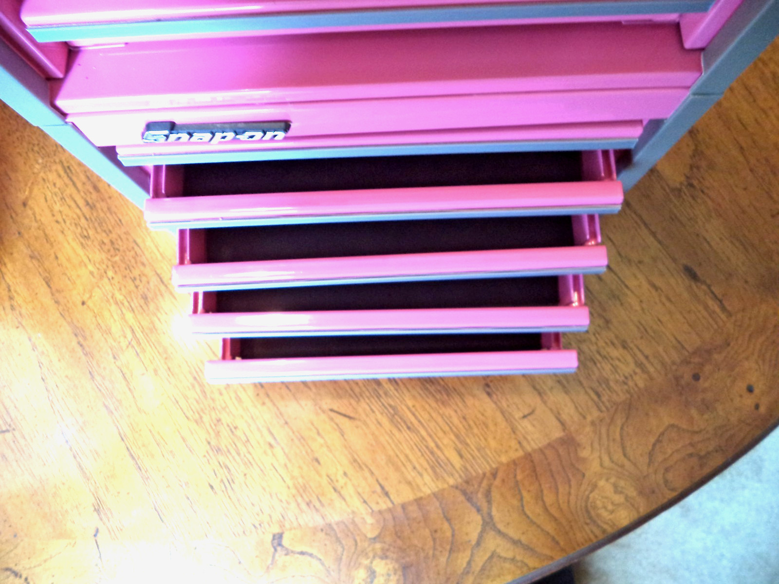 Snap-On – Micro Roll Cab BOTTOM & TOP chest “SET” Mini Tool Box Pink. Brand NEW