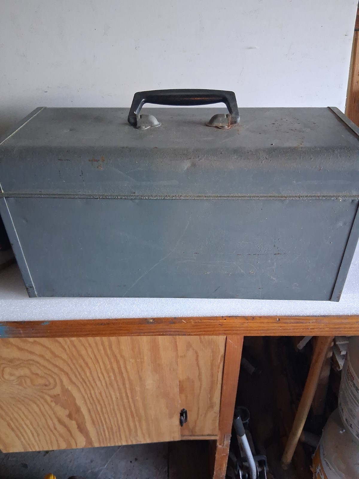 Vintage Sears Craftsman 6506 Metal Tool Box With Tray