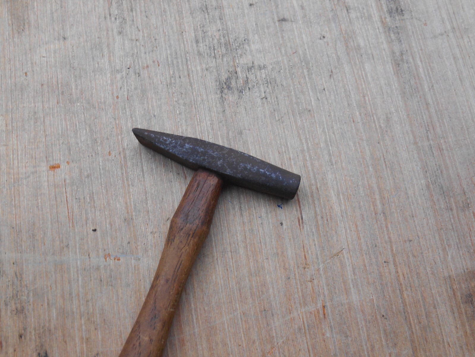 Blacksmith hammer, 6.6oz
